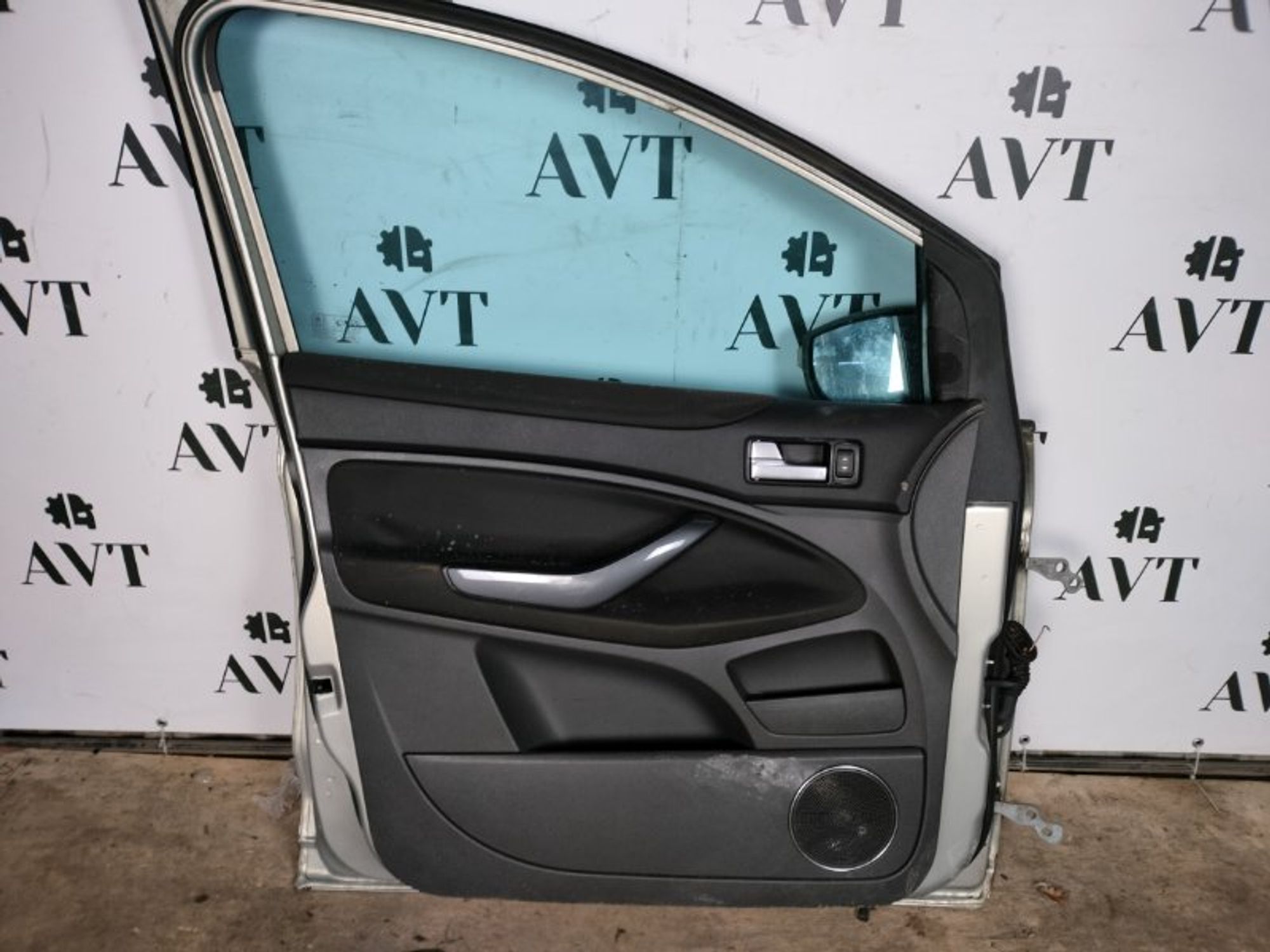 Дверь боковая передняя левая Ford Kuga, 12000 рублей, Ростов-на-Дону