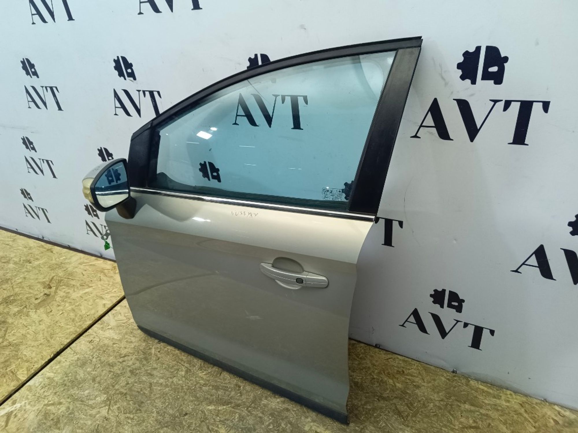 Дверь боковая передняя левая Ford Kuga, 12000 рублей, Ростов-на-Дону