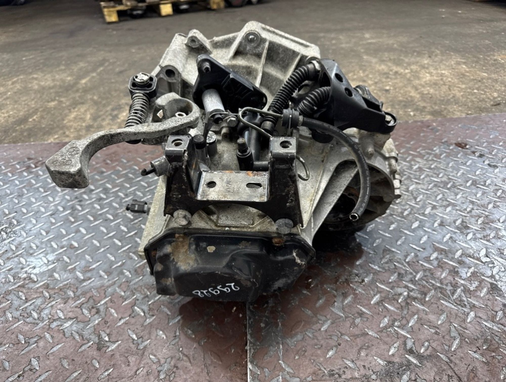 МКПП Volkswagen Polo BUD, 35000 рублей, Ростов-на-Дону