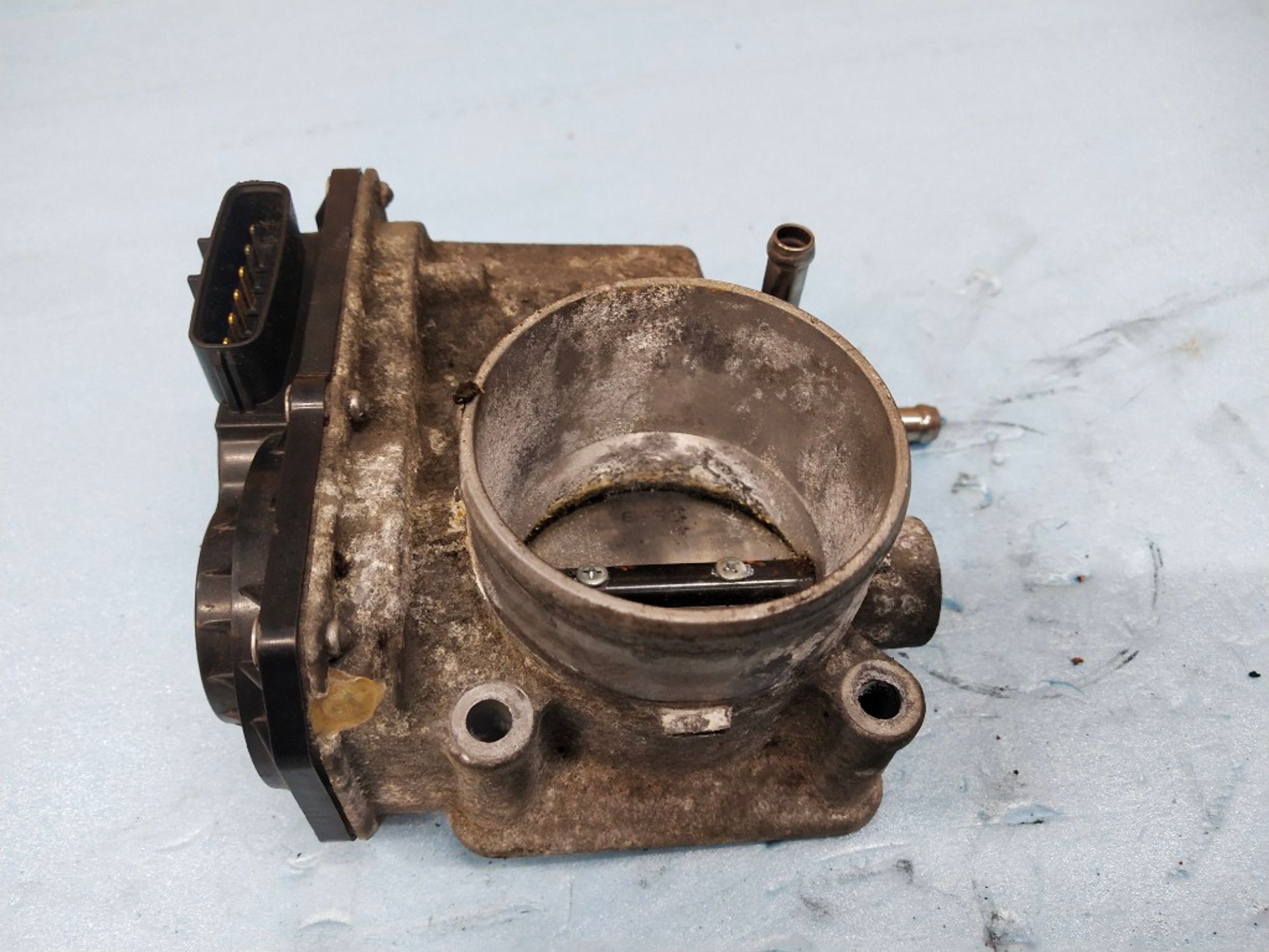 Дроссельная заслонка Toyota Auris 1 1ZR-FE, 1500 рублей, Ростов-на-Дону