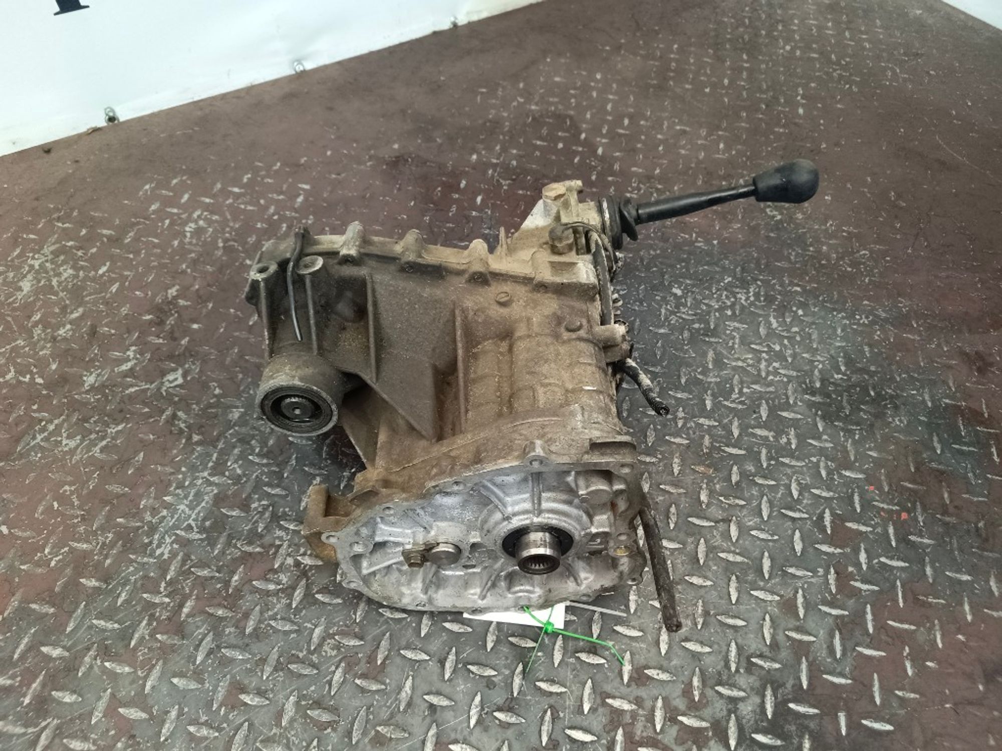 Раздаточная коробка Suzuki Grand Vitara J20A 2000, 20000 рублей, Ростов-на-Дону