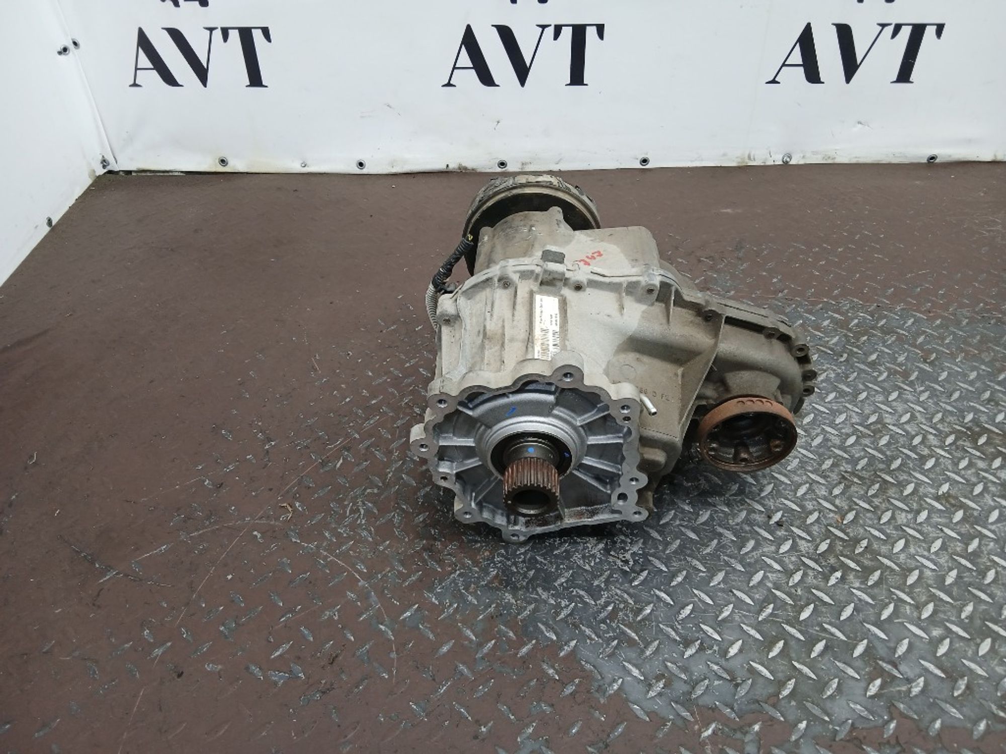 Раздаточная коробка Jeep Grand Cherokee WK2 VM44D, 28000 рублей, Ростов-на-Дону