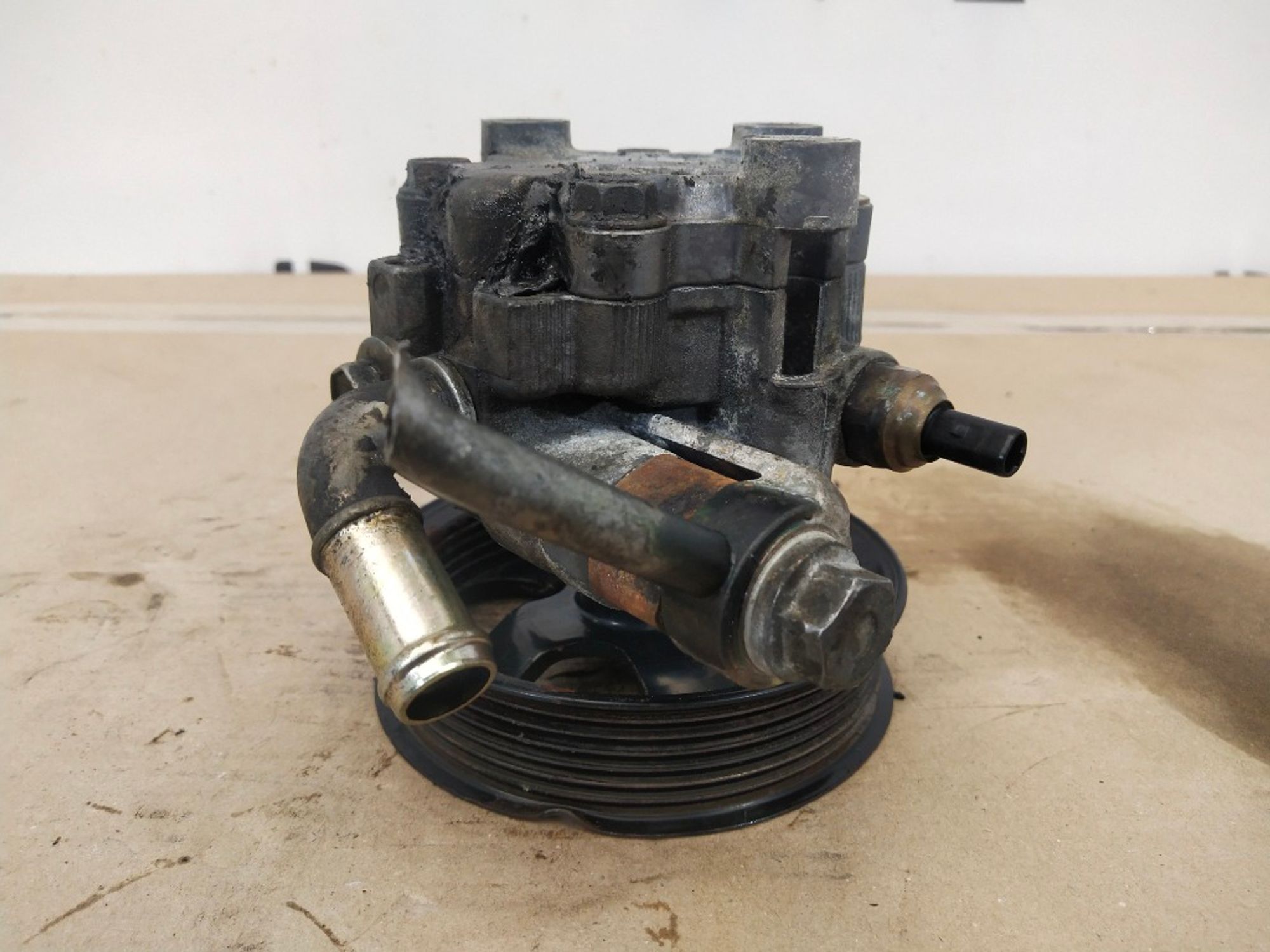 Насос гидроусилителя руля Toyota ESTIMA 2AZ-FE, 3000 рублей, Ростов-на-Дону