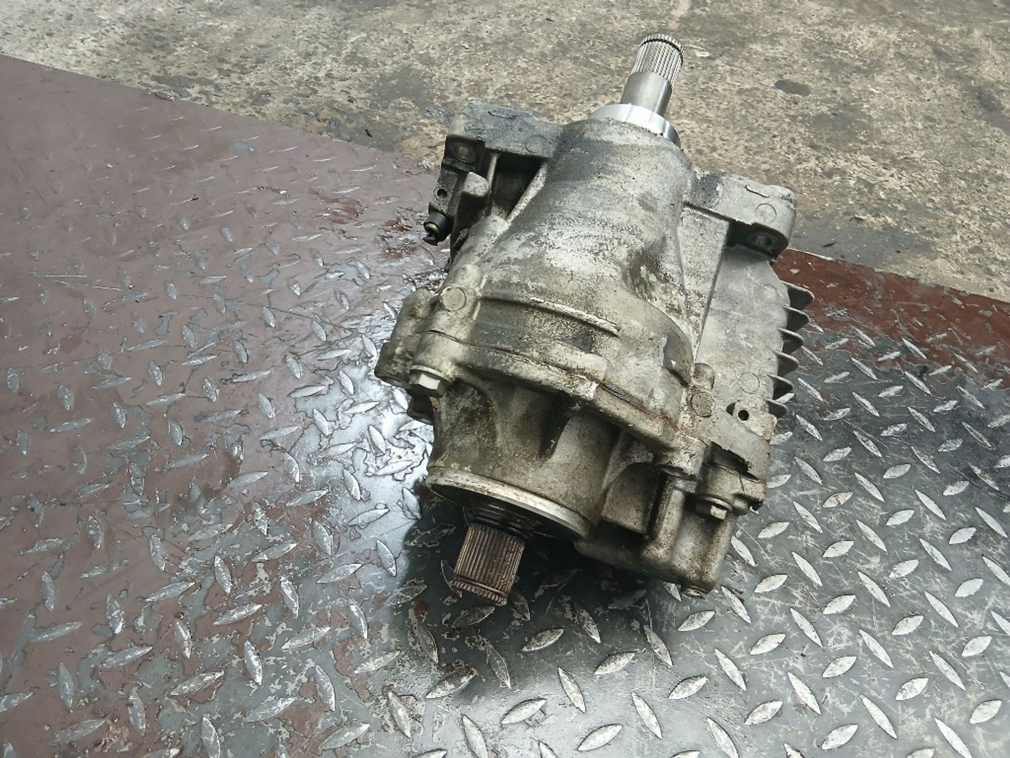 Раздаточная коробка Volkswagen Tiguan CCZ CCZA, 30000 рублей, Ростов-на-Дону