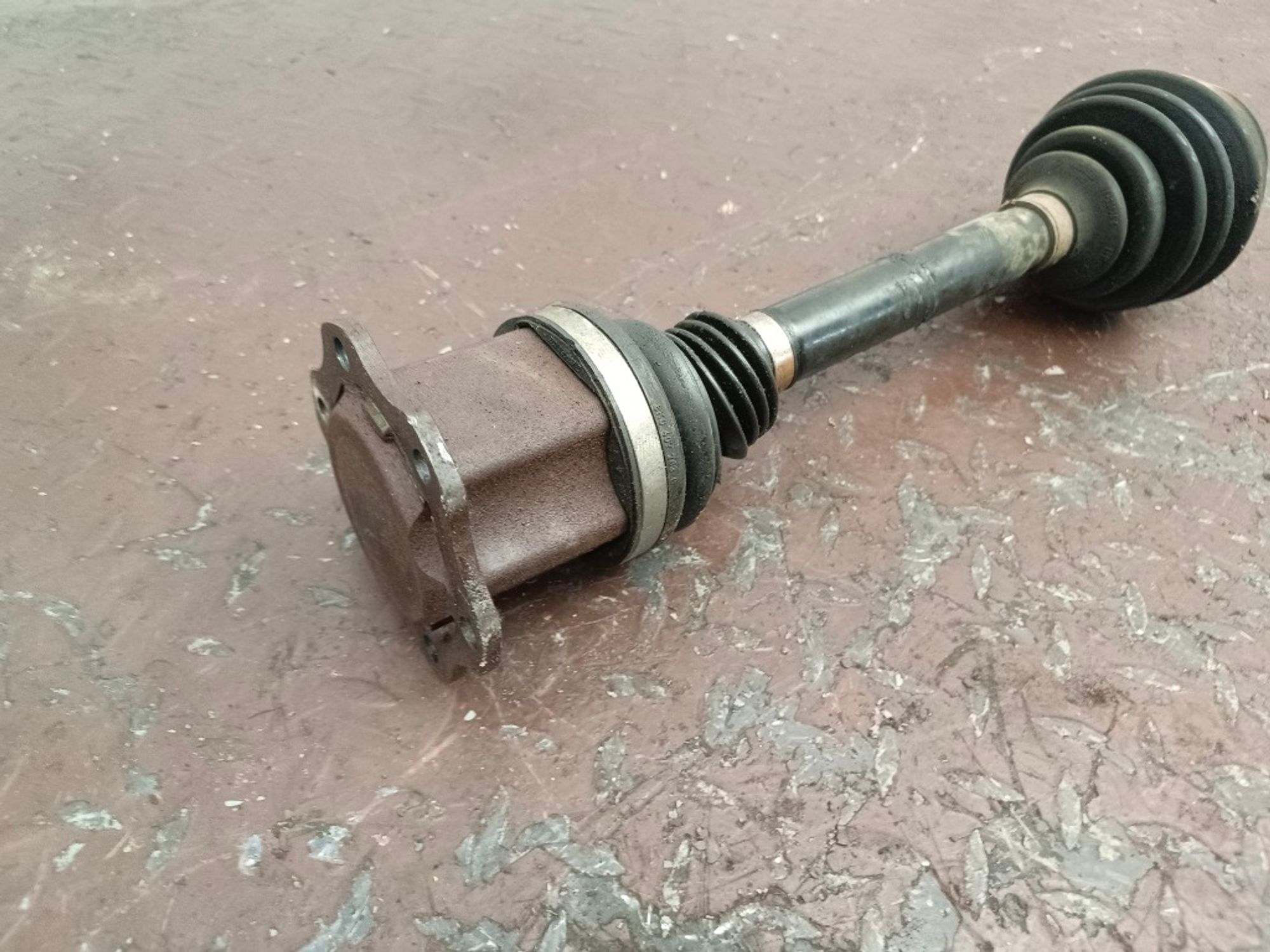 Привод передний Audi A4 B8 CABA, 4000 рублей, Ростов-на-Дону