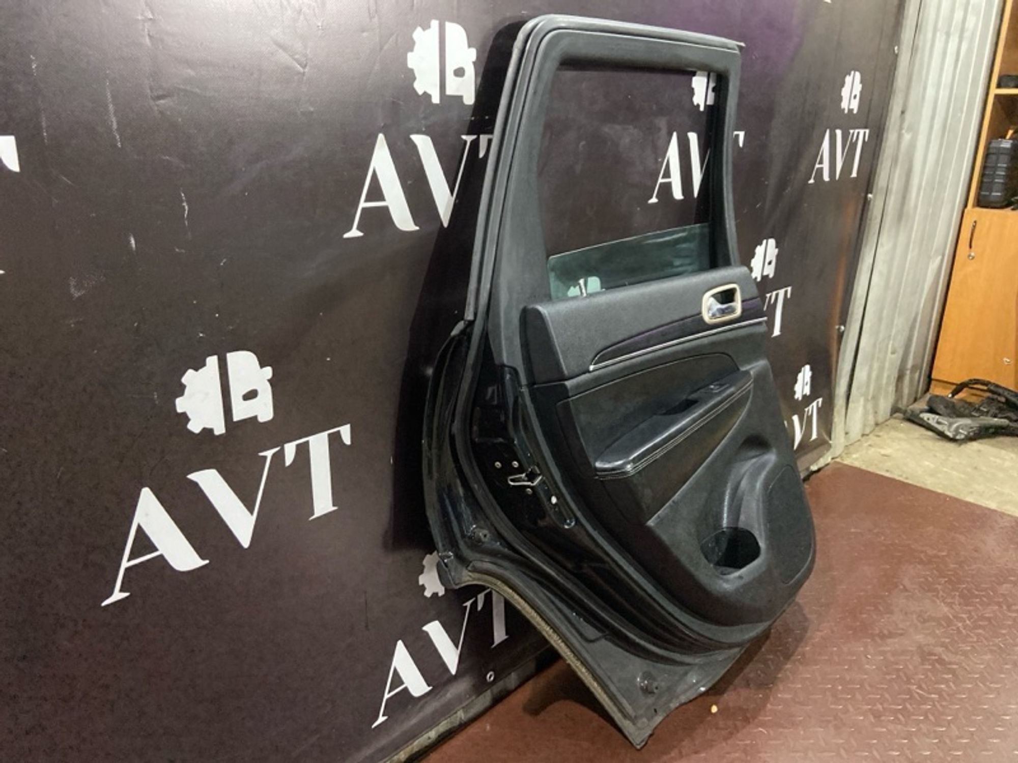 Дверь боковая задняя левая Jeep Grand Cherokee WK2, 40000 рублей, Ростов-на-Дону