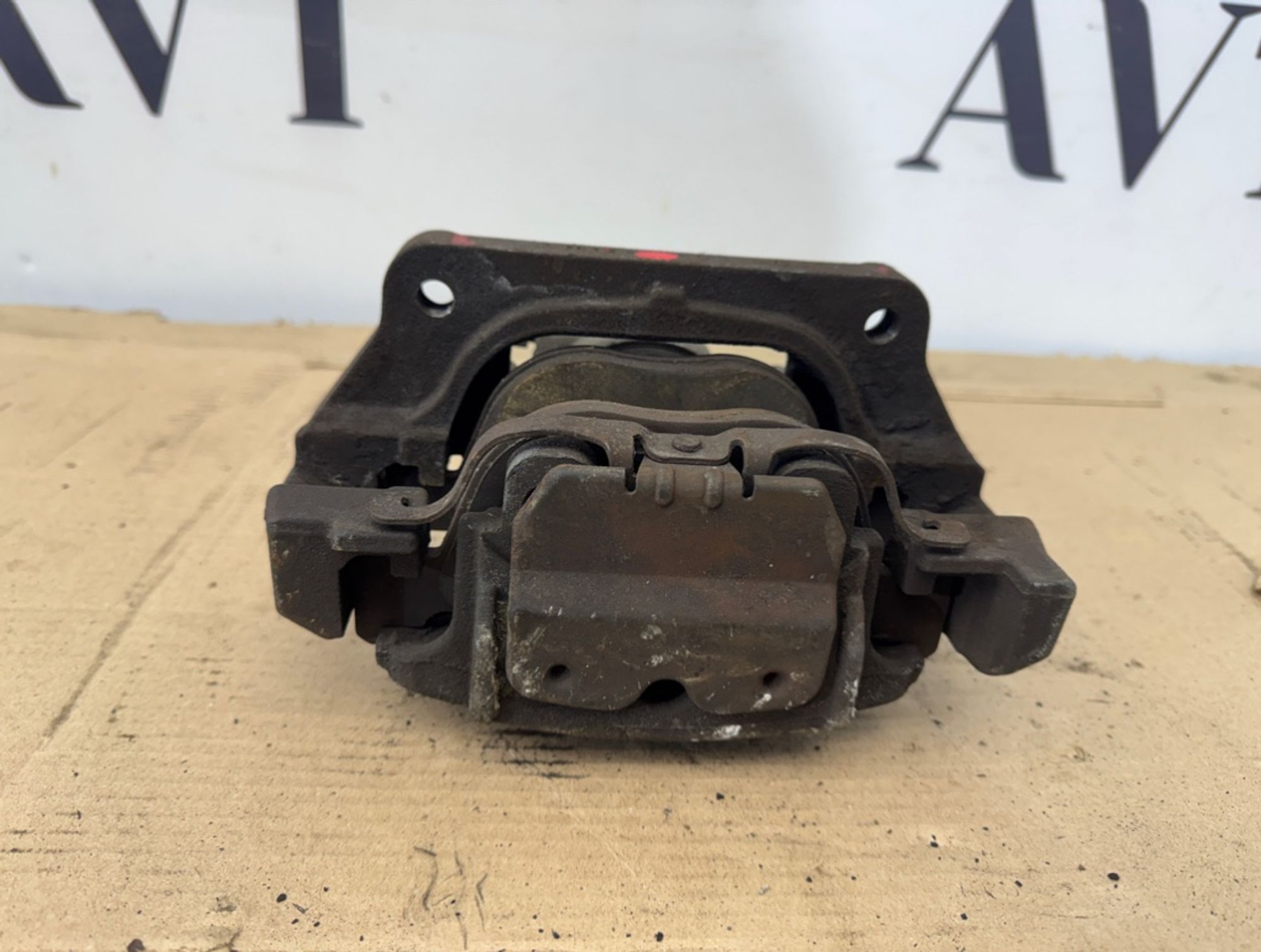 Суппорт тормозной передний левый BMW X5 E70, 4000 рублей, Ростов-на-Дону