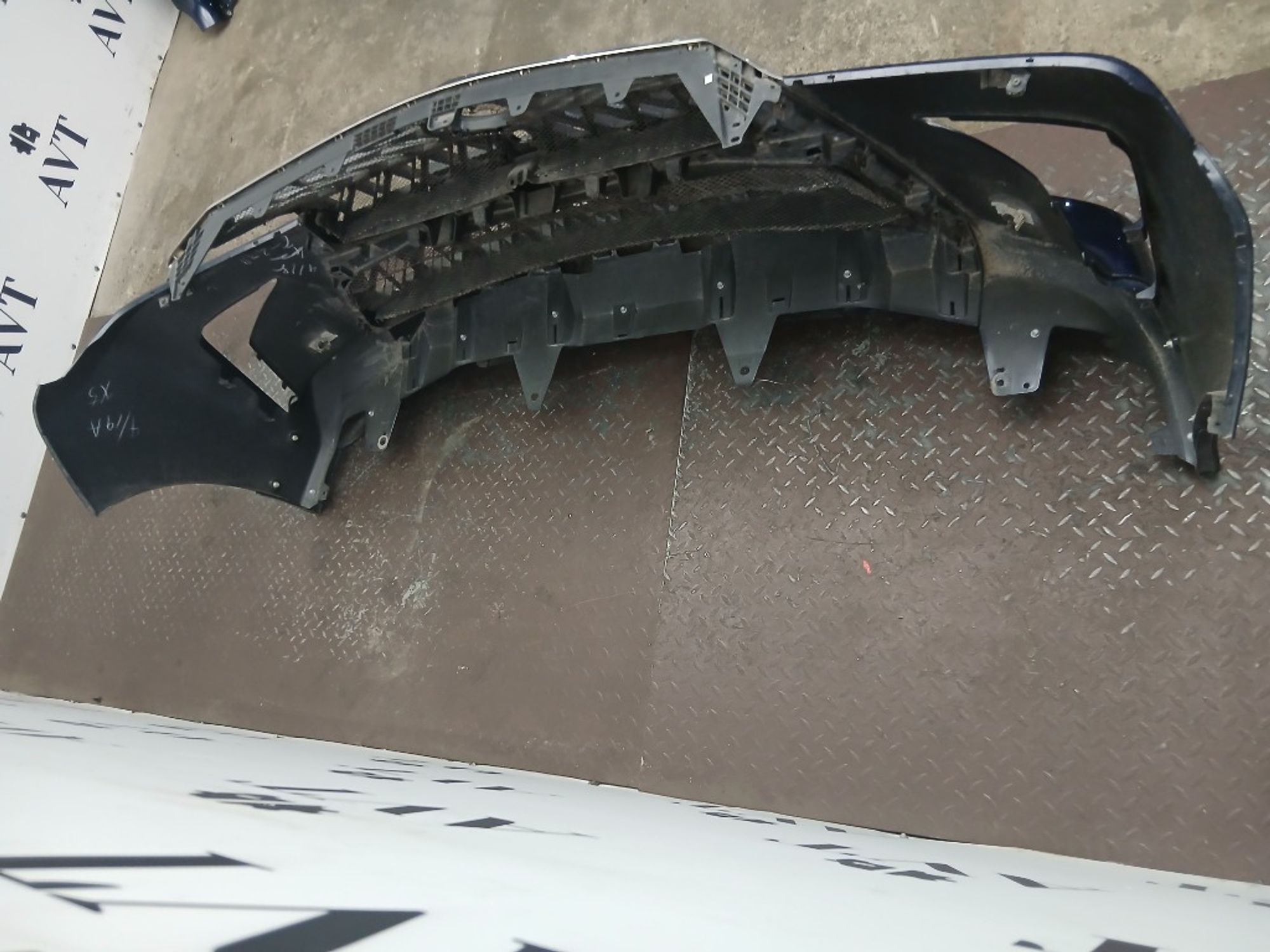 Бампер передний Lexus LX570 INVADER, 200000 рублей, Ростов-на-Дону