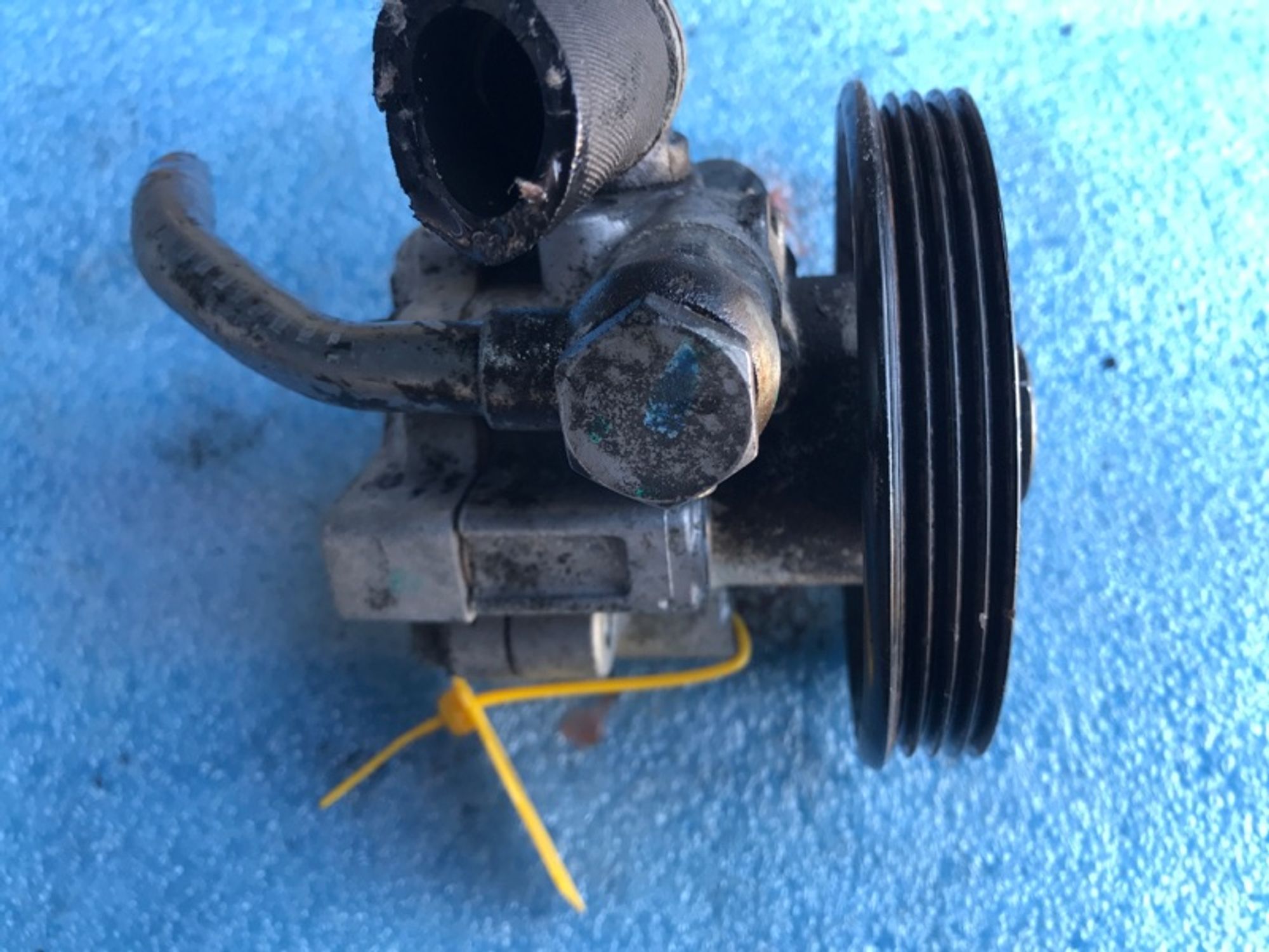 Насос гидроусилителя руля Chevrolet Cruze F16D4, 3000 рублей, Ростов-на-Дону