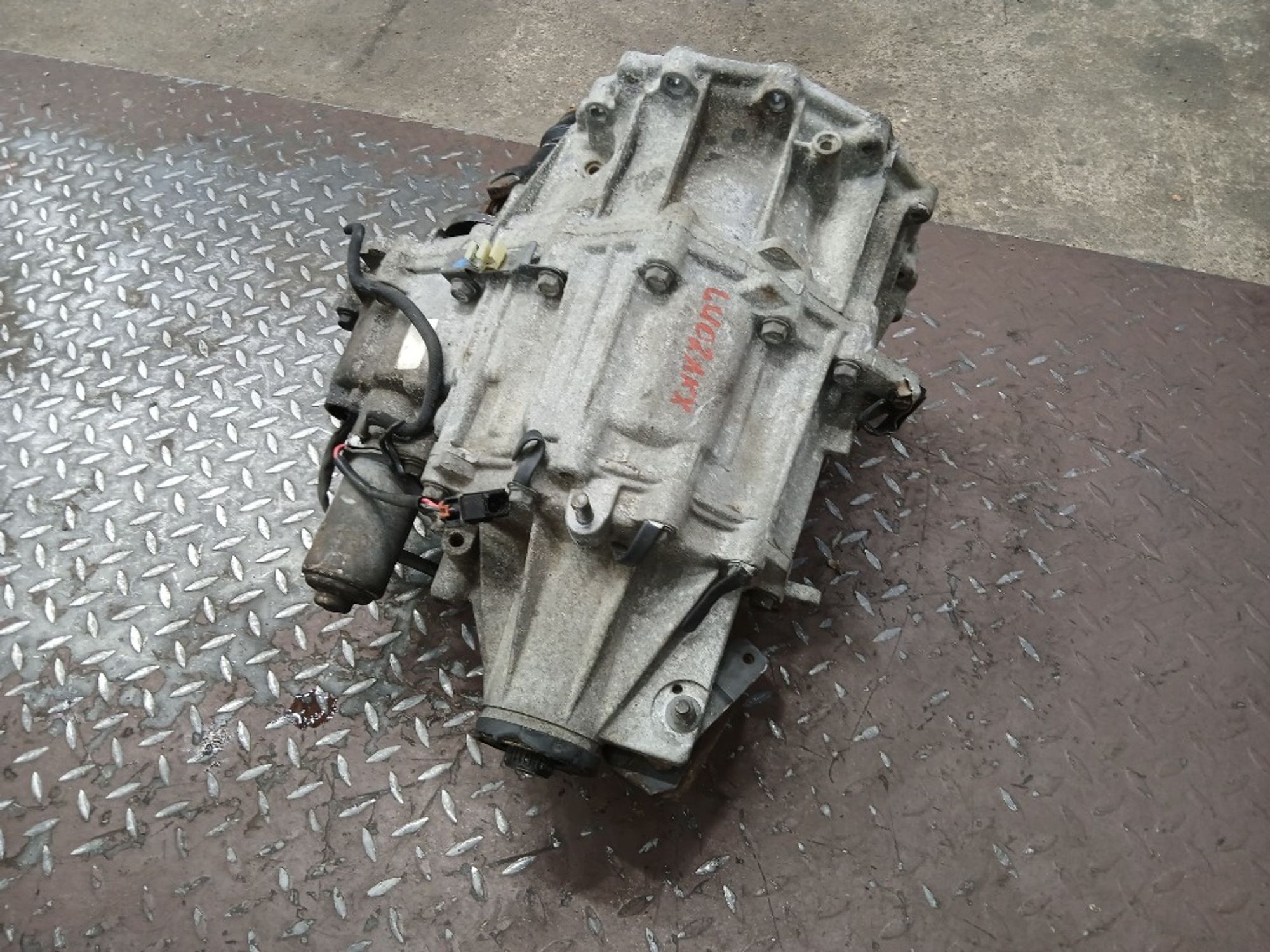 Раздаточная коробка Nissan Elgrand VQ35DE, 10000 рублей, Ростов-на-Дону