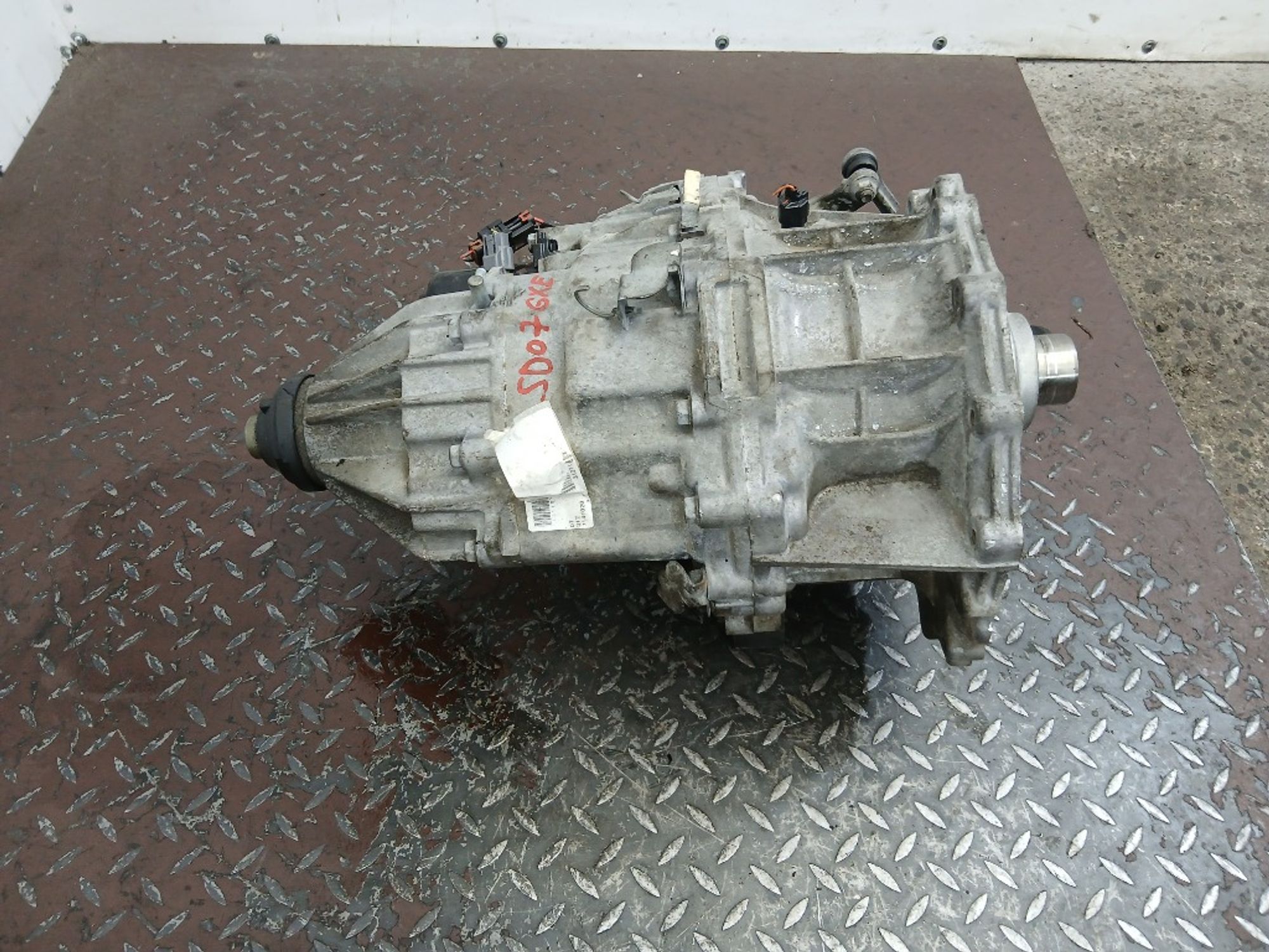 Раздаточная коробка Nissan Pathfinder R51 YD25DDTI, 35000 рублей, Ростов-на-Дону