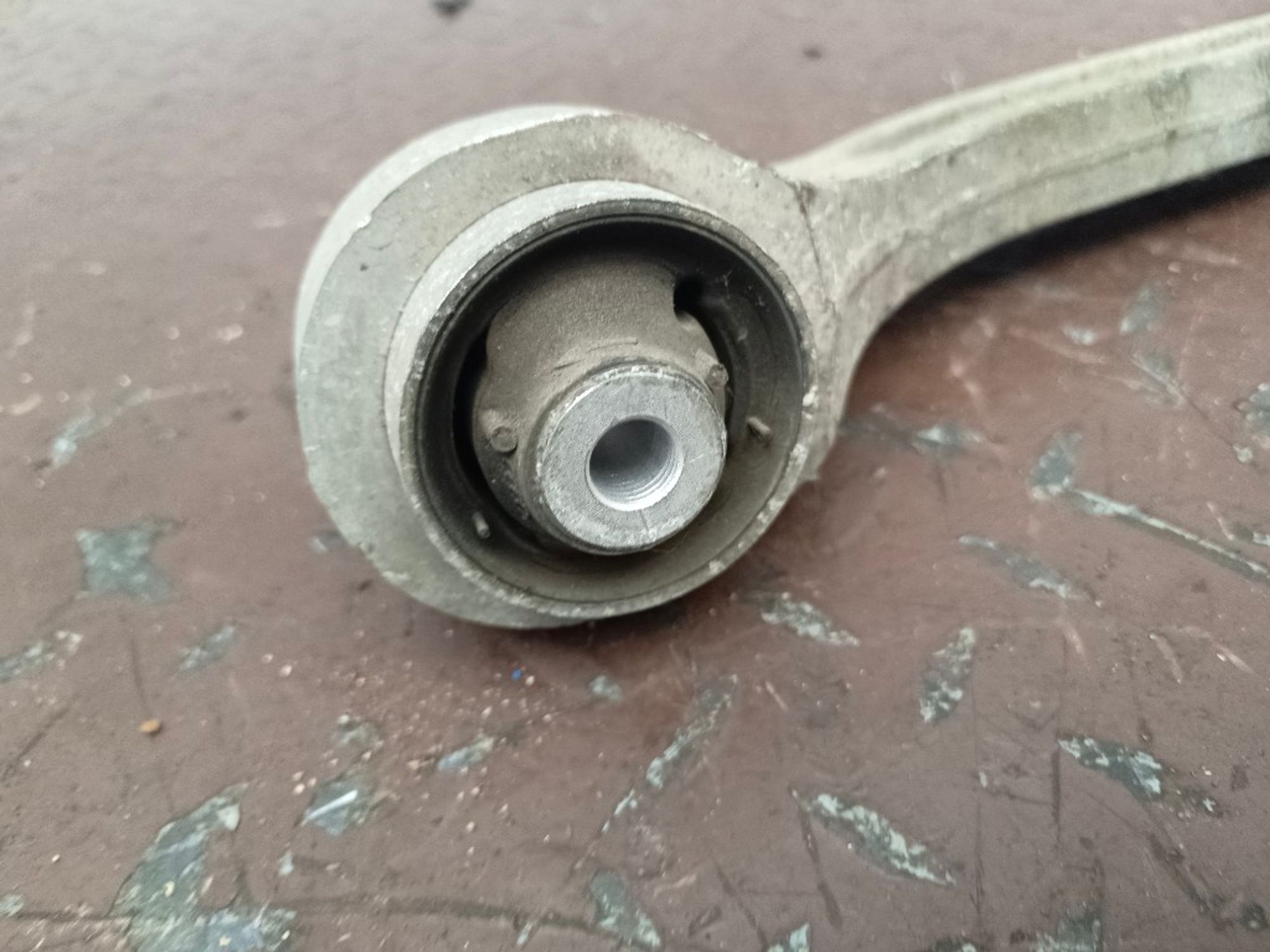 Рычаг подвески нижний передний левый Audi A6 C6, 3000 рублей, Ростов-на-Дону