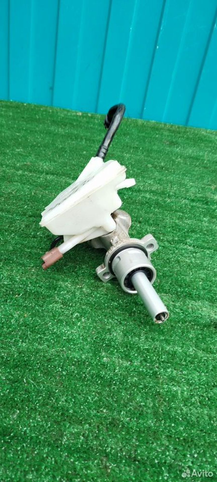 https://ycs.partsauto.market/partsauto-images/thmbs/2083c2a62fd034e59038f15de4c6b061/010169eec1336e62e118d44aa017990b/9009730ba3121da45c5a9222523d9d79.jpg