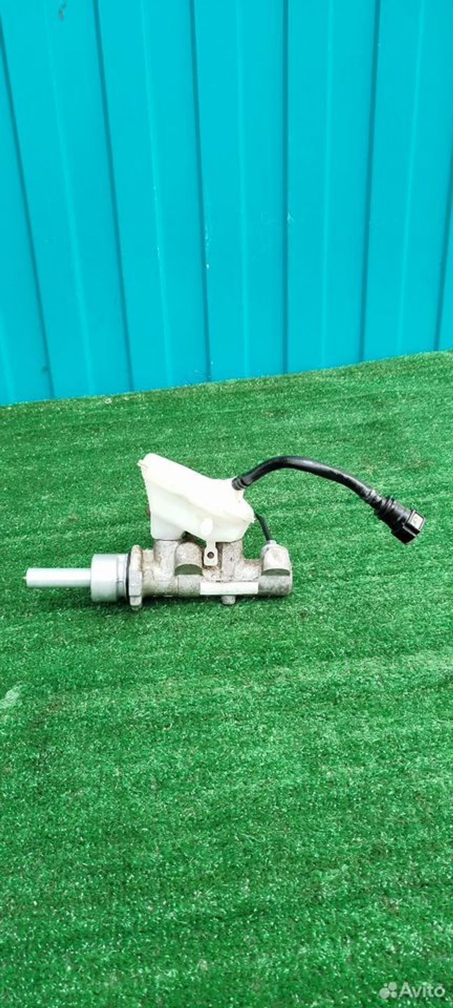 https://ycs.partsauto.market/partsauto-images/thmbs/2083c2a62fd034e59038f15de4c6b061/010169eec1336e62e118d44aa017990b/c66e9ca4e975a1c3c0a2bde1b2684d68.jpg
