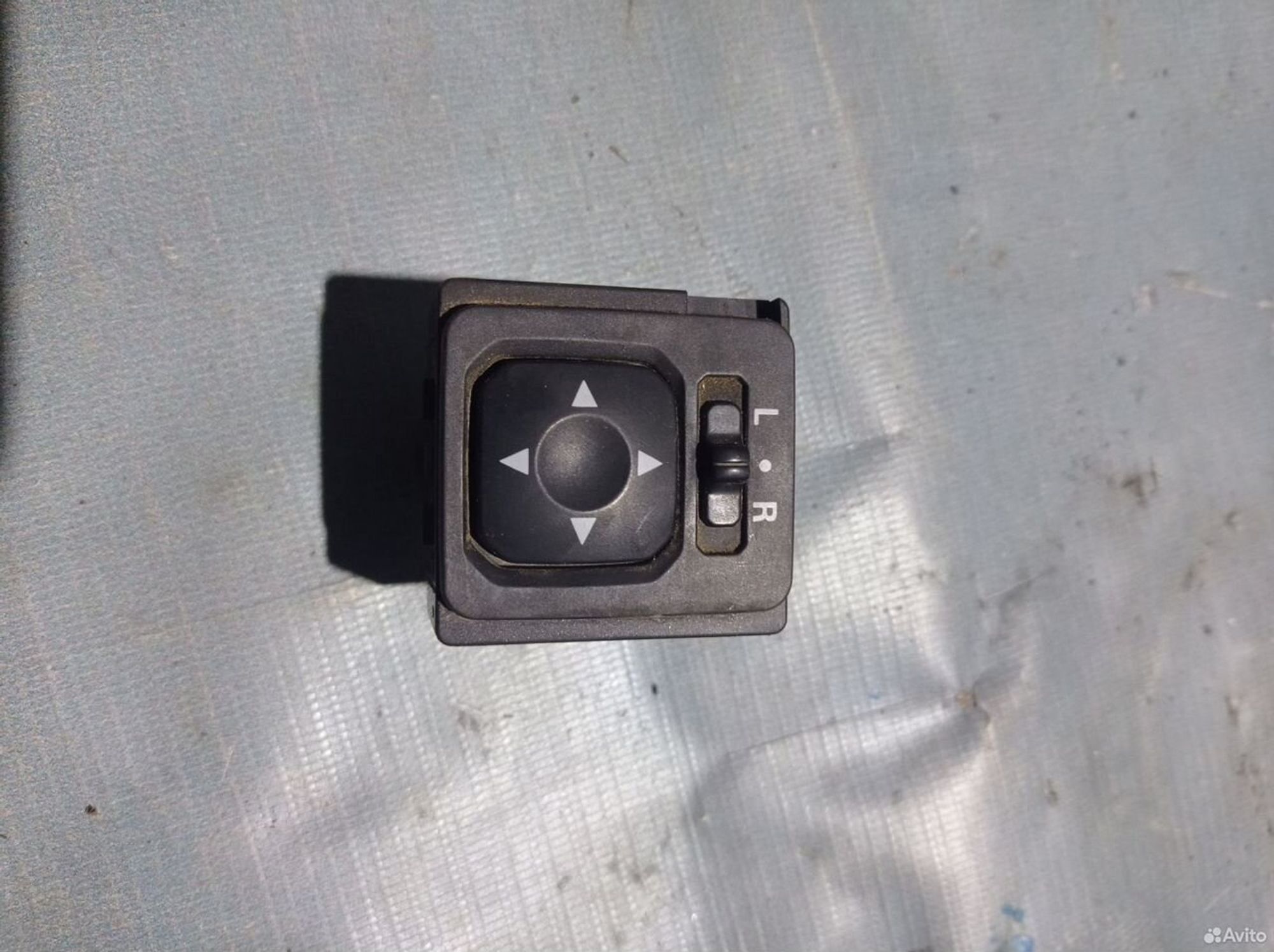 https://ycs.partsauto.market/partsauto-images/thmbs/2083c2a62fd034e59038f15de4c6b061/07b8a7d7be0eedfac471e713acbdfd4a/6bcef3109d146c908d45b234c1a2a691.jpg