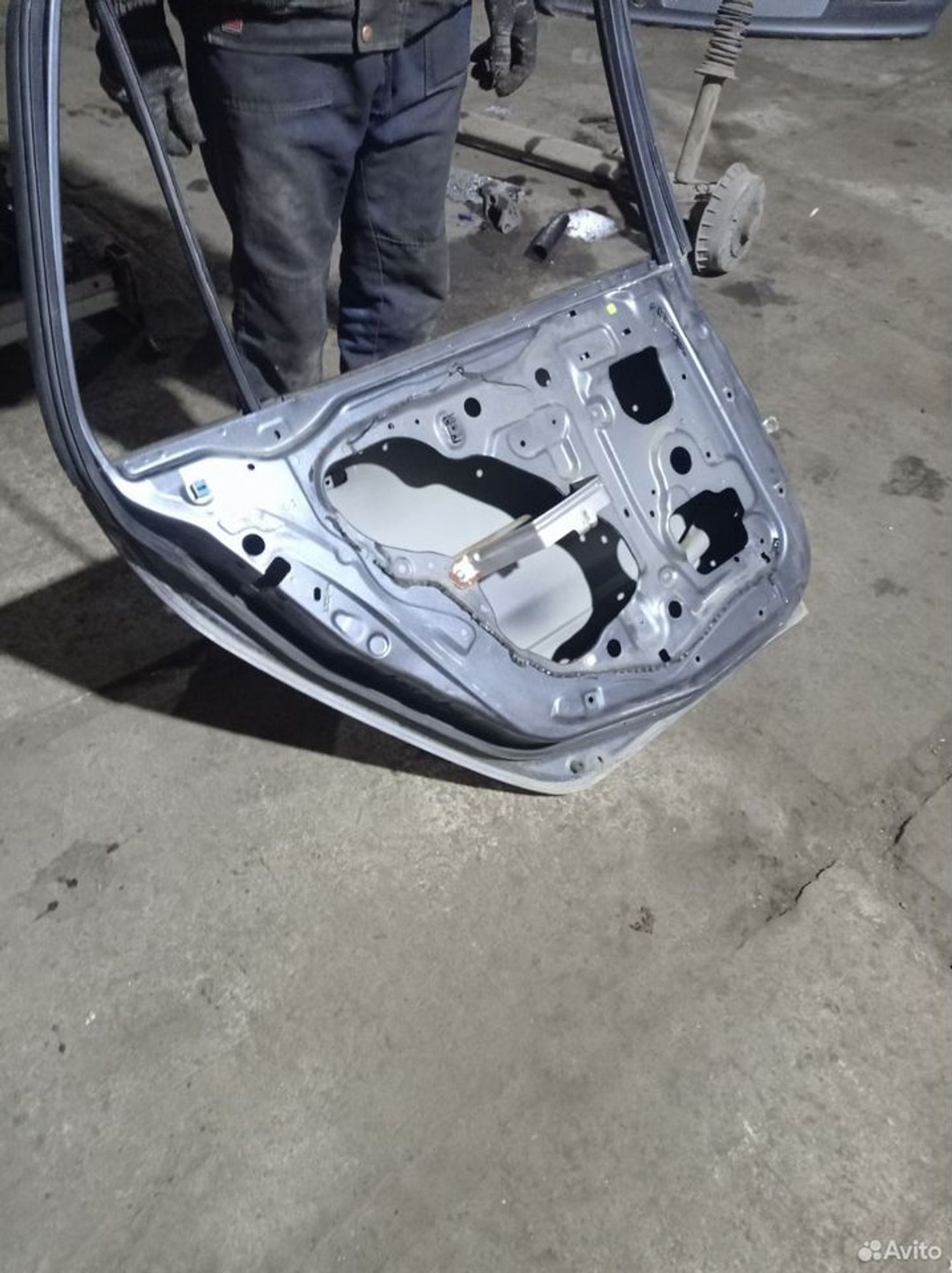 https://ycs.partsauto.market/partsauto-images/thmbs/2083c2a62fd034e59038f15de4c6b061/0c6523ac7839d46539730197b62a922c/d43d8601cabb72922538462c1665c0dc.jpg