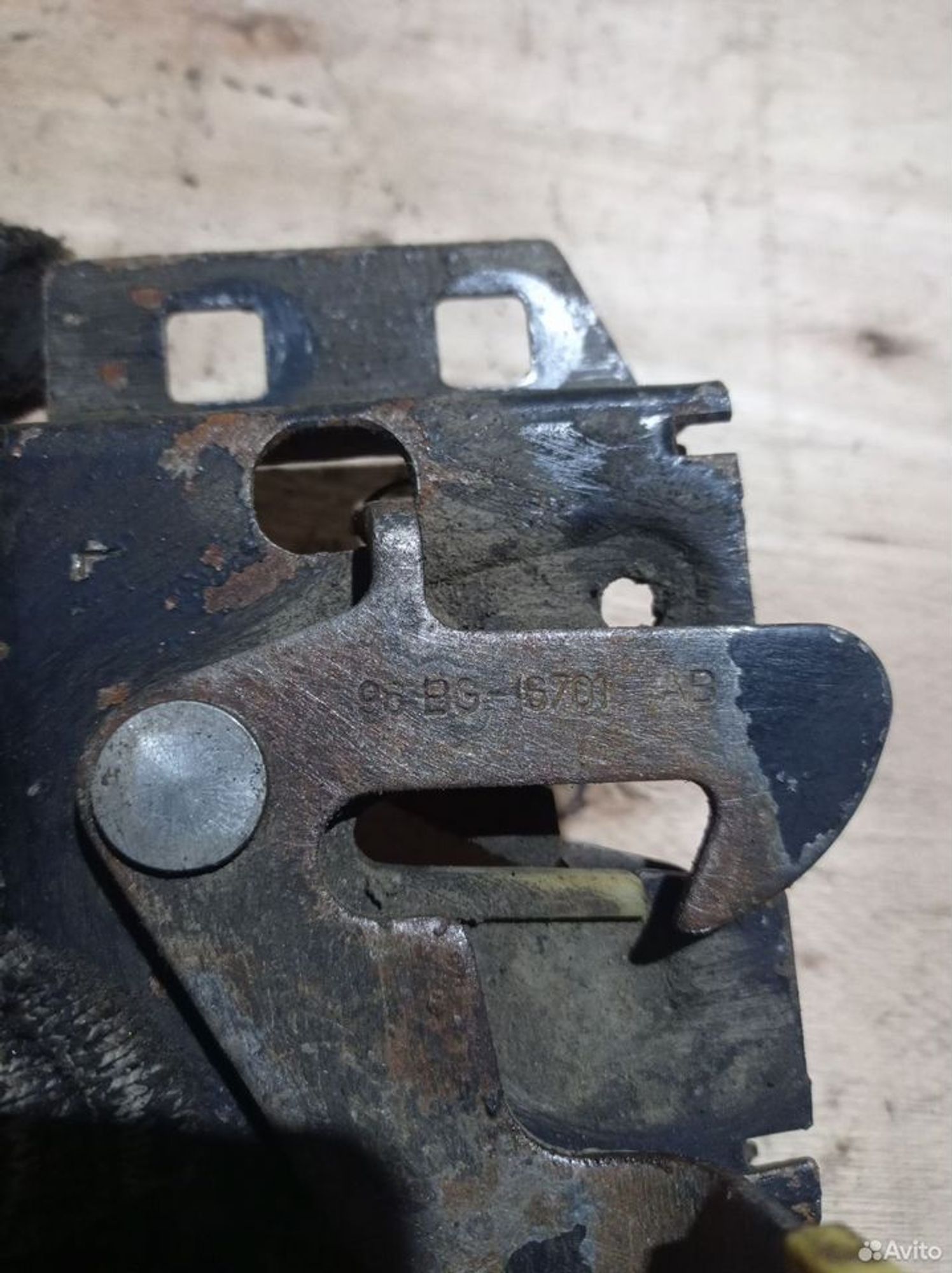 https://ycs.partsauto.market/partsauto-images/thmbs/2083c2a62fd034e59038f15de4c6b061/111ae8b90acc4c44a889d47e69a09b5c/6647d298113ed4ec74aa2420cb4a476f.jpg