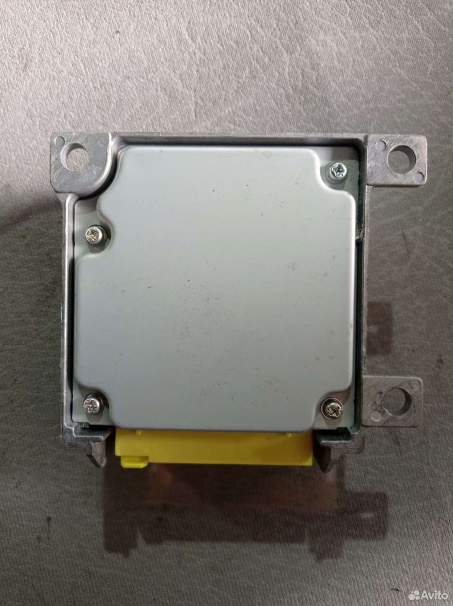 https://ycs.partsauto.market/partsauto-images/thmbs/2083c2a62fd034e59038f15de4c6b061/119bb8e8c1a417e93e827b0714a2d5b4/29712357ed3be51f1662f1feb35f013b.jpg