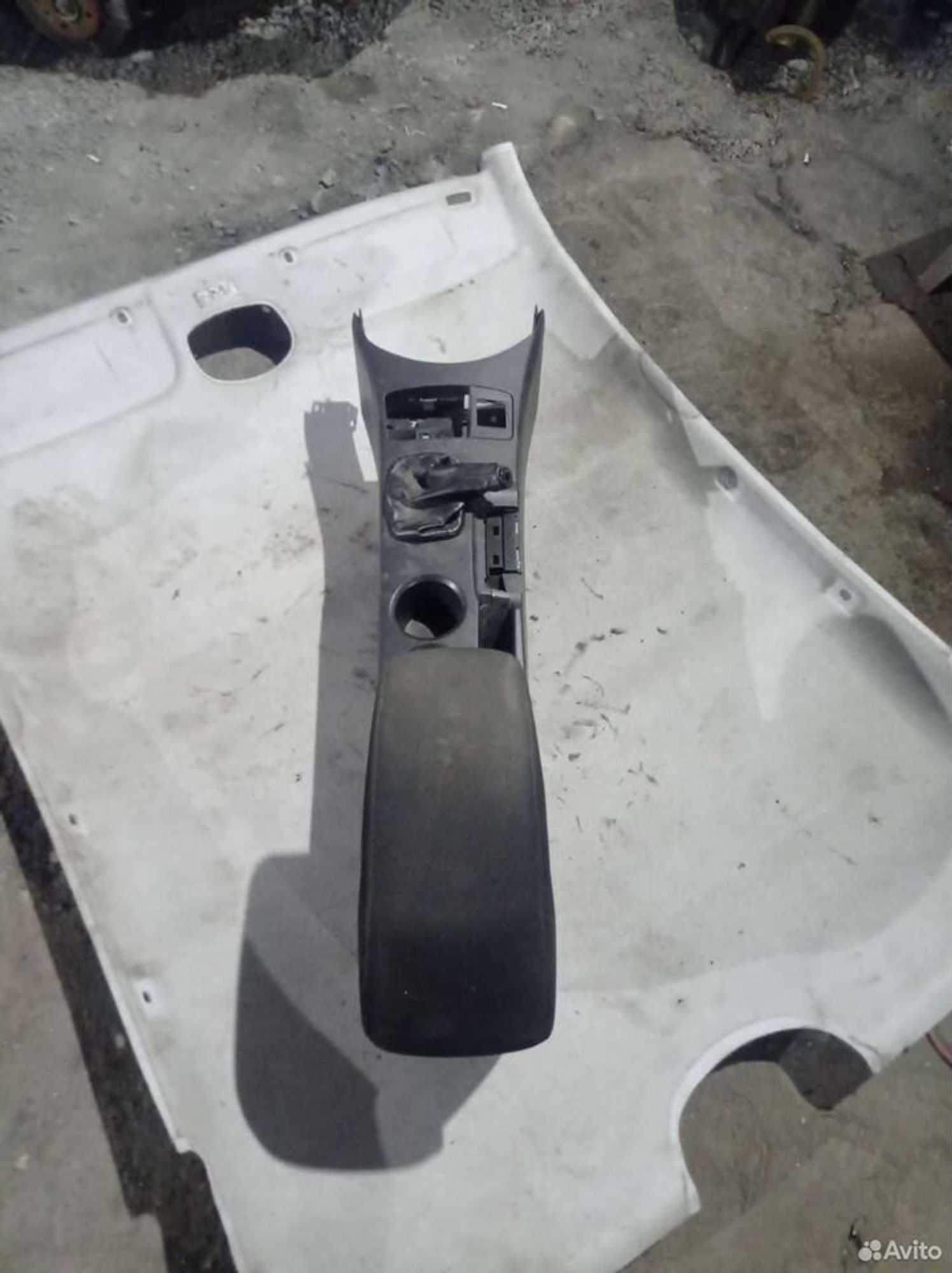https://ycs.partsauto.market/partsauto-images/thmbs/2083c2a62fd034e59038f15de4c6b061/19dfb42db0a3d2ec6dece1fe9e95344b/2e01403bf1766647dbf2c3ec55c0c1fd.jpg