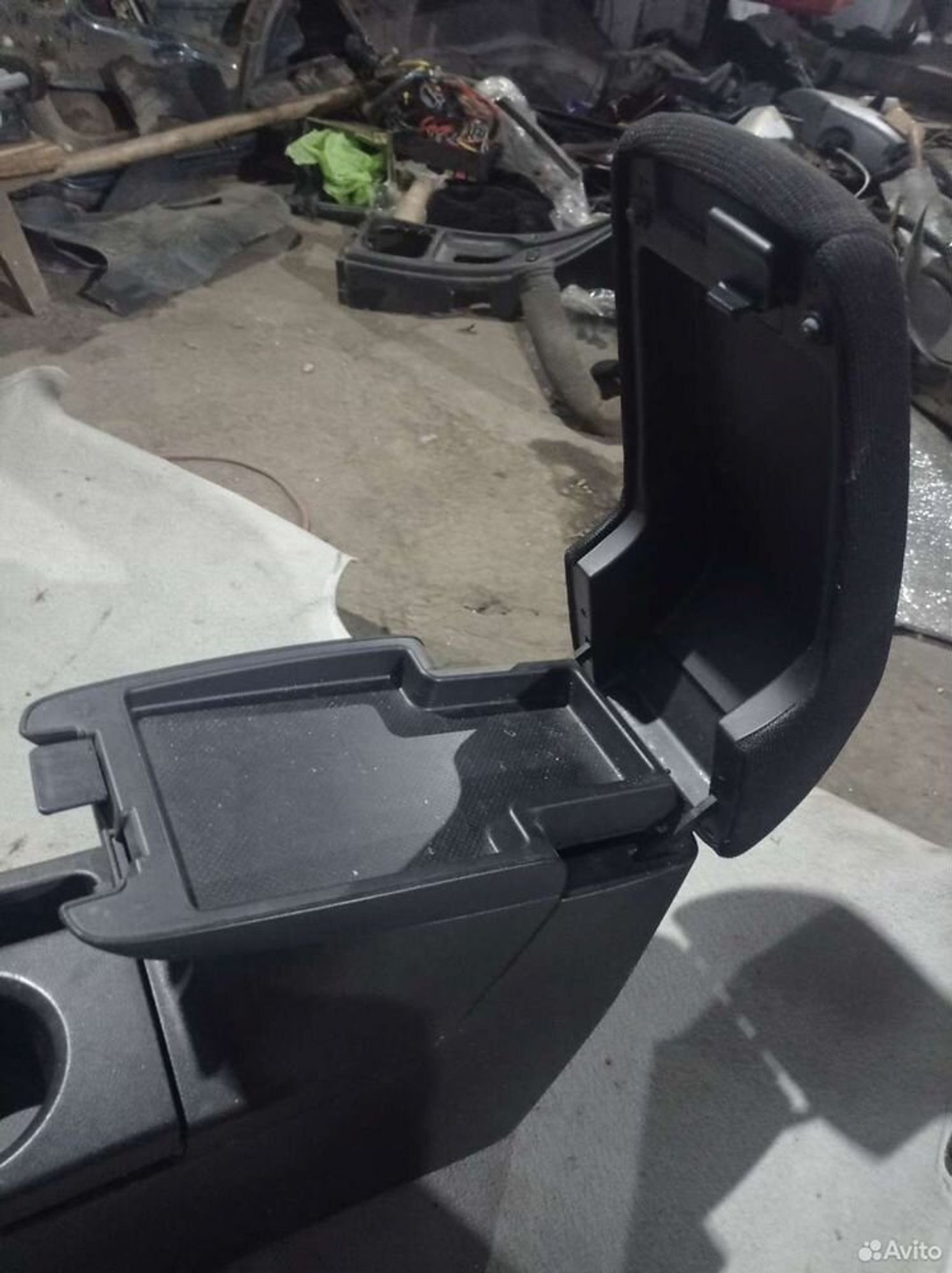 https://ycs.partsauto.market/partsauto-images/thmbs/2083c2a62fd034e59038f15de4c6b061/19dfb42db0a3d2ec6dece1fe9e95344b/4c6f6353796db09b9deddc48d4d43491.jpg