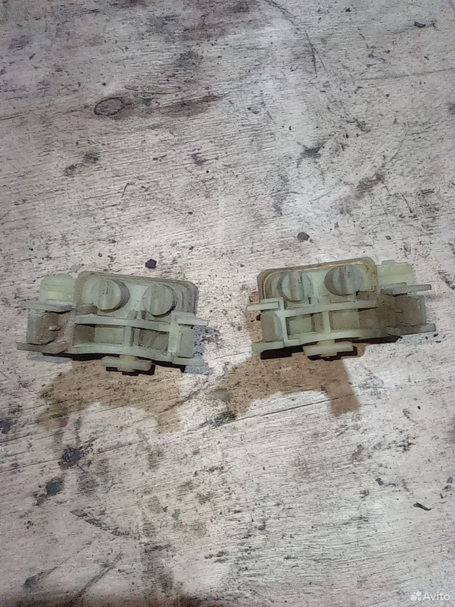 https://ycs.partsauto.market/partsauto-images/thmbs/2083c2a62fd034e59038f15de4c6b061/2975204de6c5c72d5e3d4e4134d8493d/7de640d418b94232188183e78a77428a.jpg