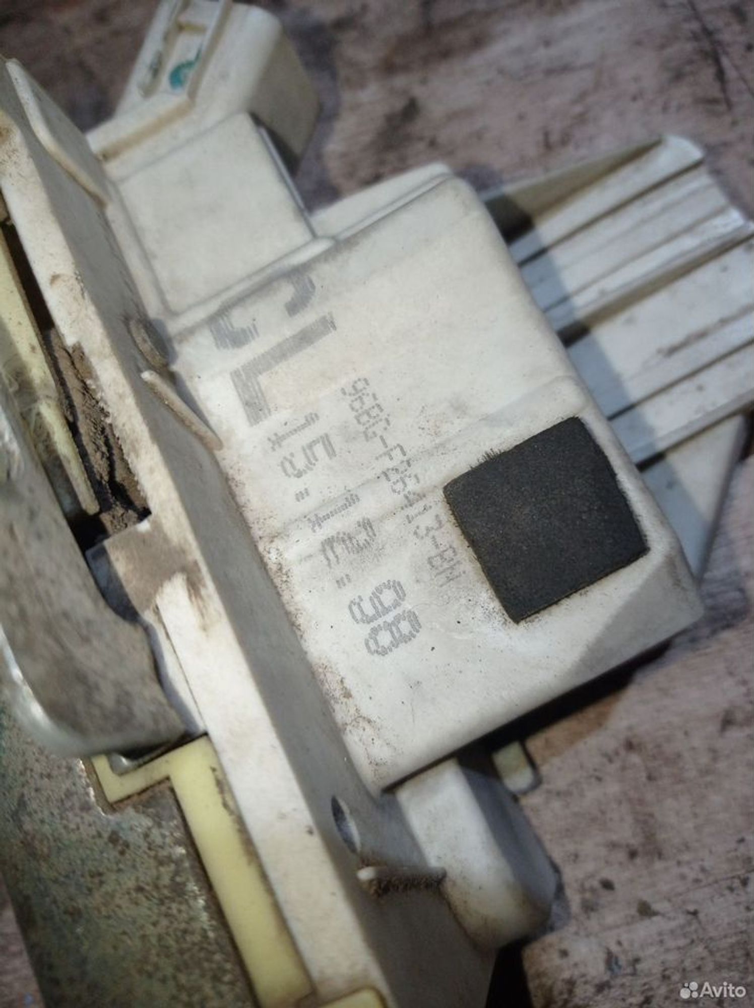 https://ycs.partsauto.market/partsauto-images/thmbs/2083c2a62fd034e59038f15de4c6b061/2a34573ccedbcc2daeff471769bada40/c4253e8ccaedb9e694482648efa95112.jpg