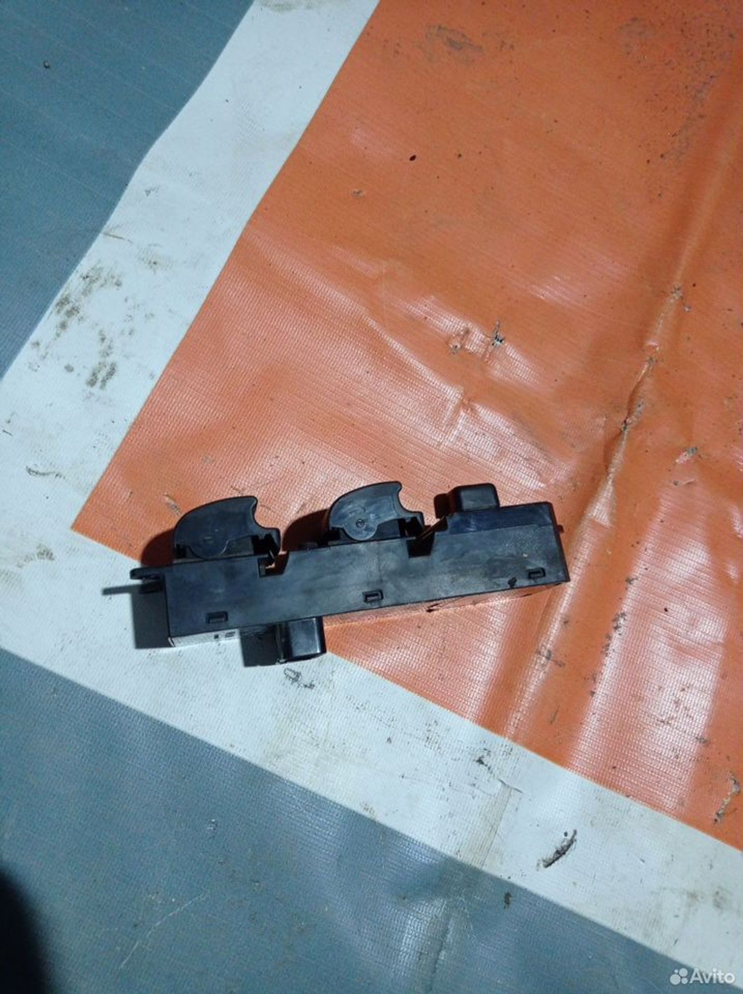 https://ycs.partsauto.market/partsauto-images/thmbs/2083c2a62fd034e59038f15de4c6b061/2b489ddbaa41b374cfd8d5164ddbdc37/289f6ce3cf041c2ca2744fdbb7f3d9de.jpg
