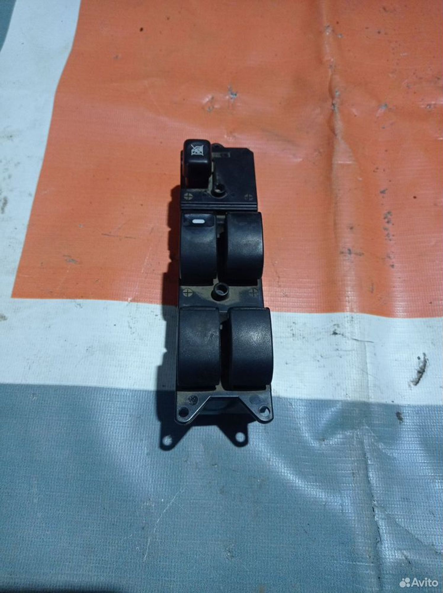 https://ycs.partsauto.market/partsauto-images/thmbs/2083c2a62fd034e59038f15de4c6b061/2b489ddbaa41b374cfd8d5164ddbdc37/866ed044b1bfc1a7ed4b5fbb74d7c4ee.jpg