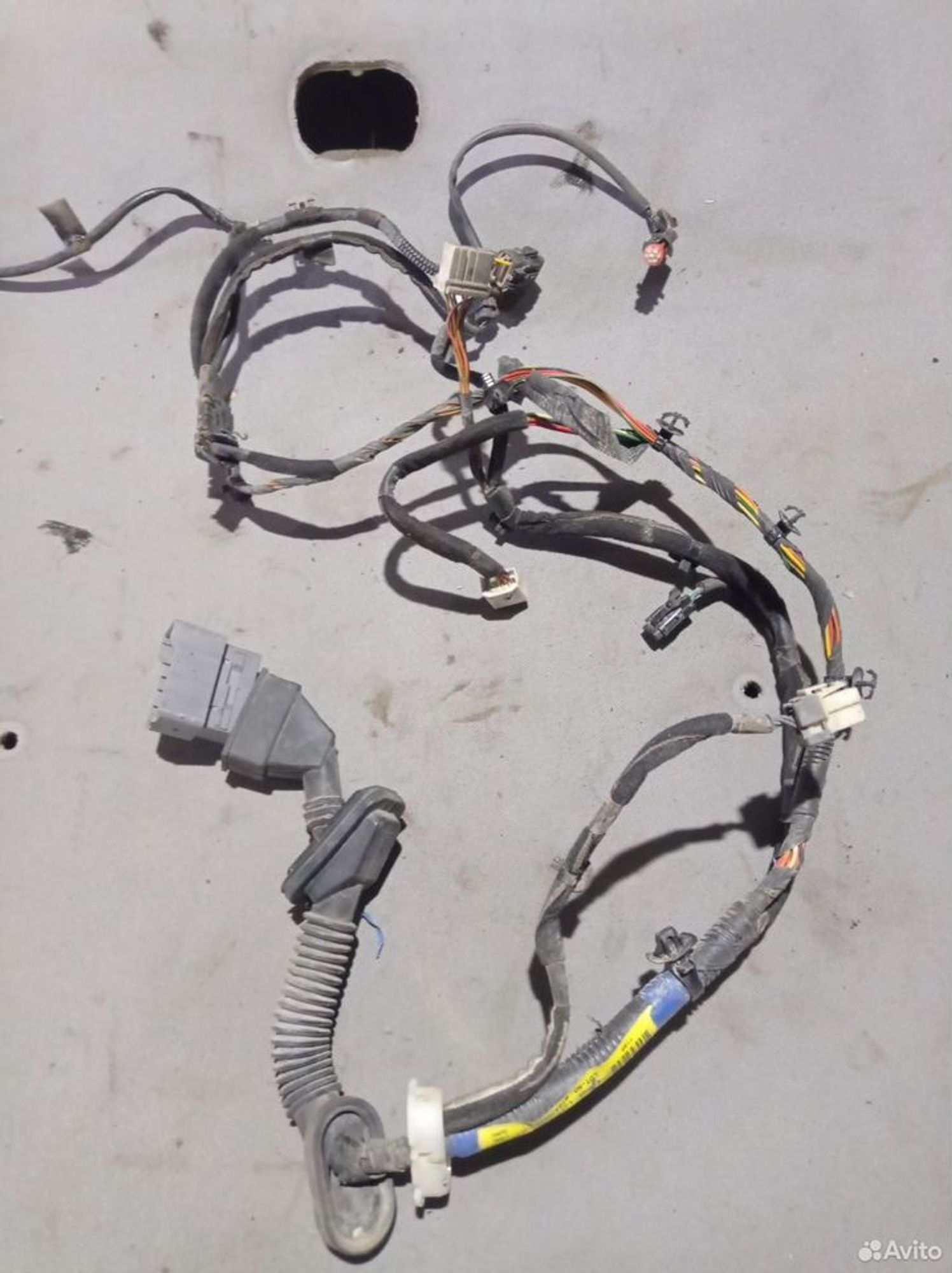 https://ycs.partsauto.market/partsauto-images/thmbs/2083c2a62fd034e59038f15de4c6b061/2d0882d4624de0ab420253de25b5d8e1/ff73670dc33c5720964fc2cc66d55189.jpg