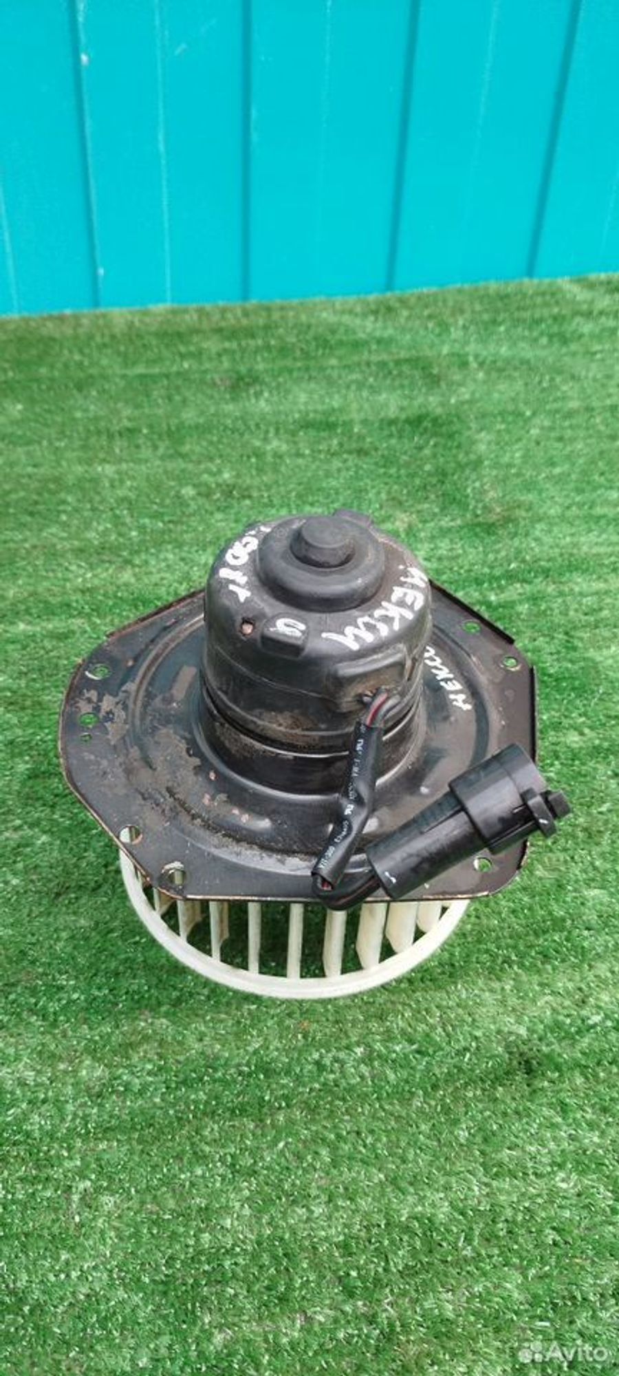https://ycs.partsauto.market/partsauto-images/thmbs/2083c2a62fd034e59038f15de4c6b061/2fd26272d1d0d0732a47d0efbcff3a9e/0692f8af4d159cf32cbab6764ea7bf90.jpg