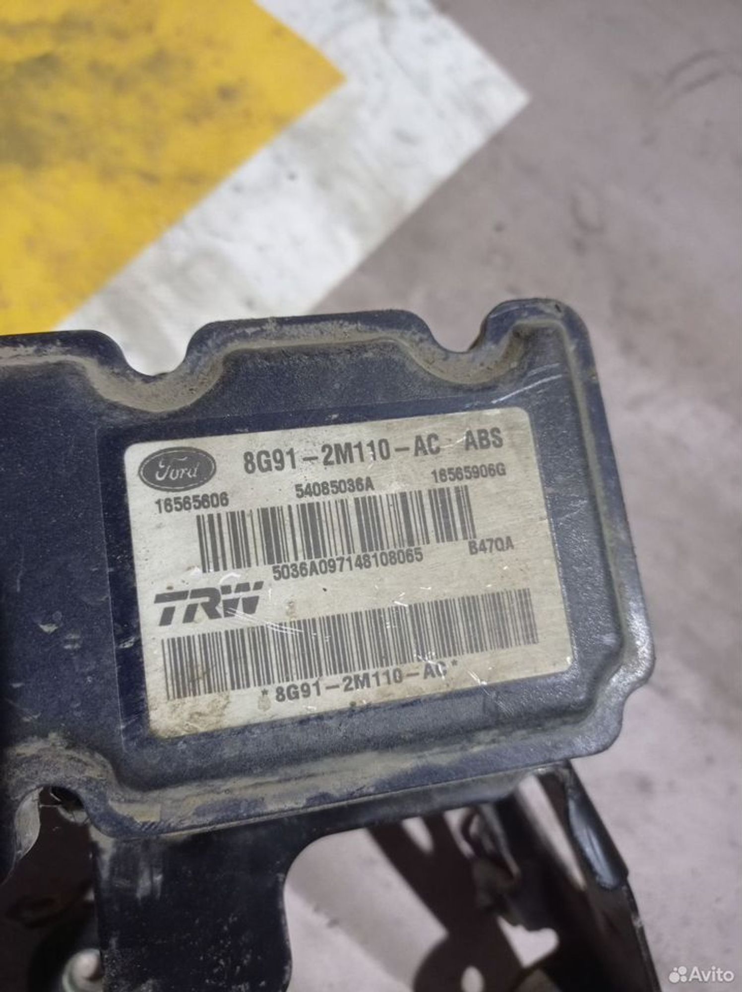 https://ycs.partsauto.market/partsauto-images/thmbs/2083c2a62fd034e59038f15de4c6b061/32bbbe939aeabc95279d4ee912960acc/2dabdabb91cdcbc8a253ab3c872dccb5.jpg