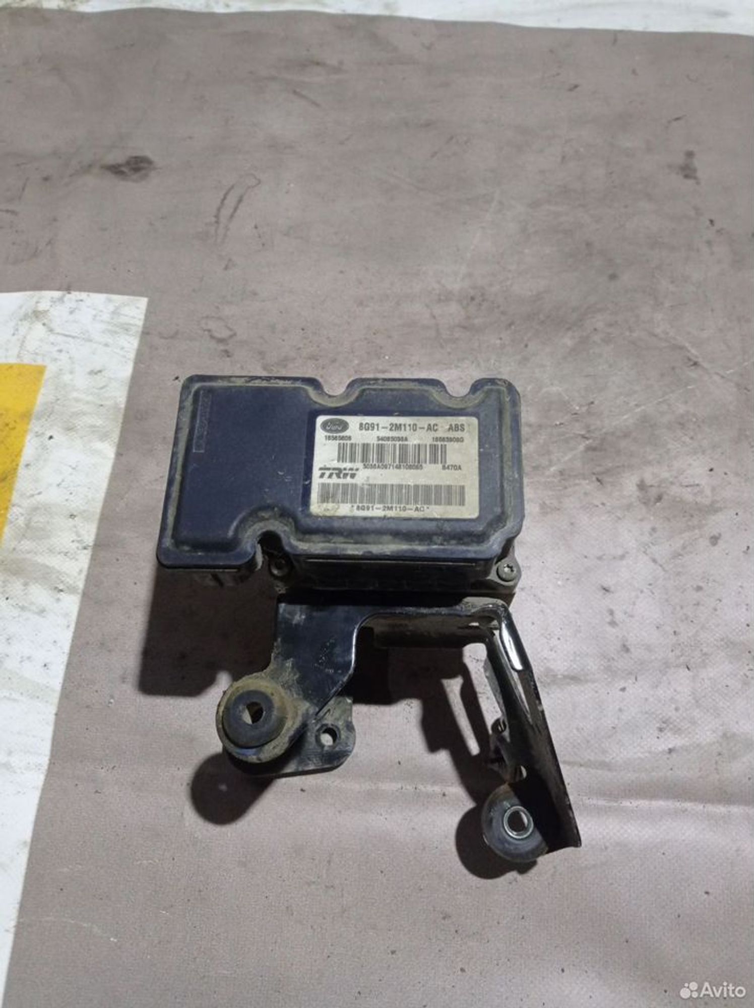 https://ycs.partsauto.market/partsauto-images/thmbs/2083c2a62fd034e59038f15de4c6b061/32bbbe939aeabc95279d4ee912960acc/a6f616d3569f18cd49216a3152c4607f.jpg
