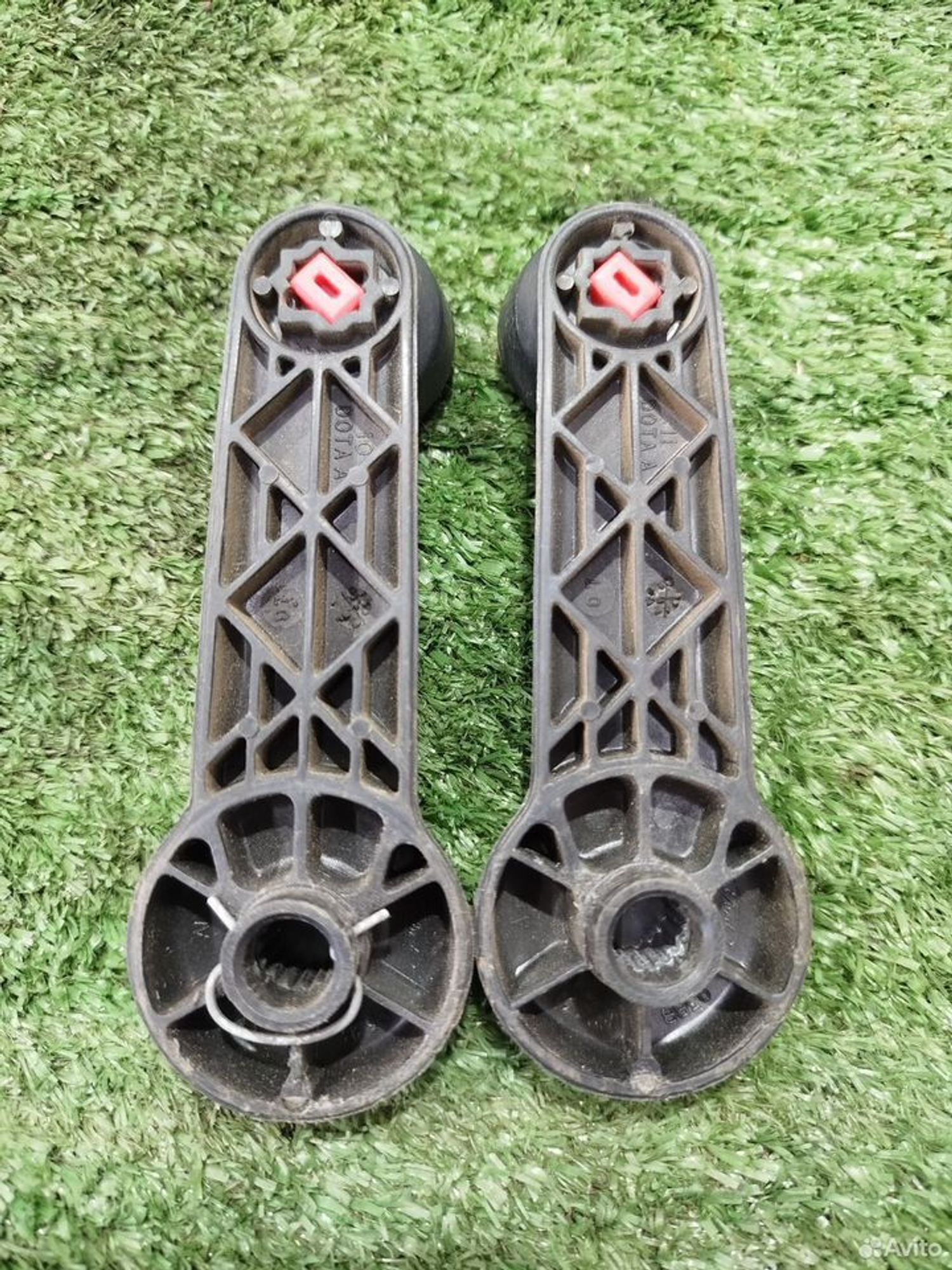 https://ycs.partsauto.market/partsauto-images/thmbs/2083c2a62fd034e59038f15de4c6b061/357b44fa5f21f1803443ef70649bc33f/6ce98fcd37948c327f01dbc9c99d8e22.jpg