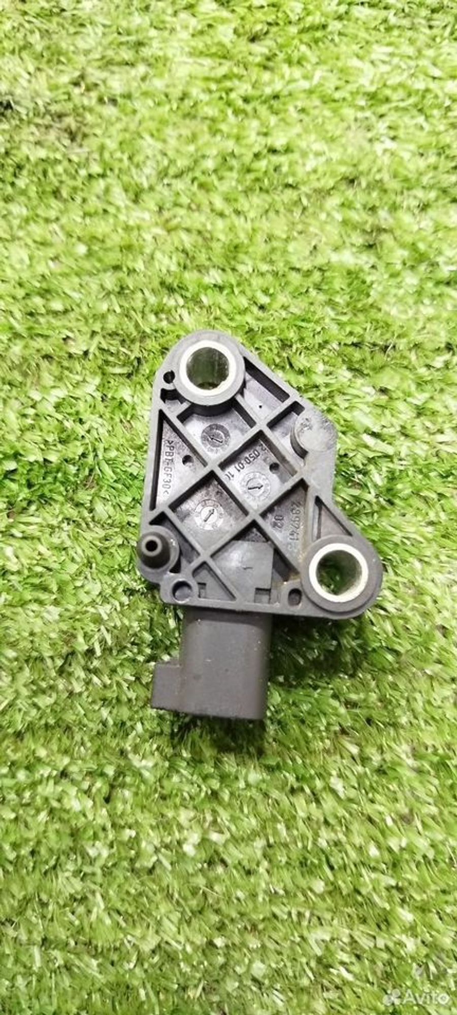 https://ycs.partsauto.market/partsauto-images/thmbs/2083c2a62fd034e59038f15de4c6b061/39bc1282e7bfeb4d61bad27c0fae12cc/d5c79d720061851642b39df194d902db.jpg