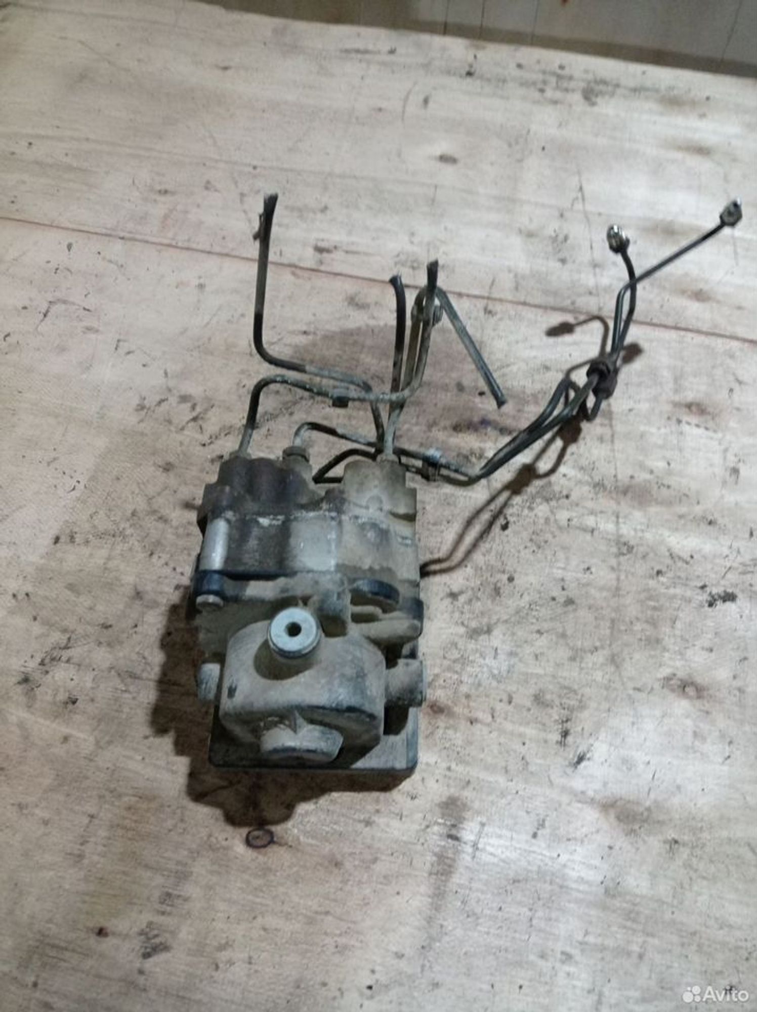 https://ycs.partsauto.market/partsauto-images/thmbs/2083c2a62fd034e59038f15de4c6b061/3b76bf7b790c2ab0be4b2d035513d955/e050cbd9fb574c33de025434de16f69e.jpg
