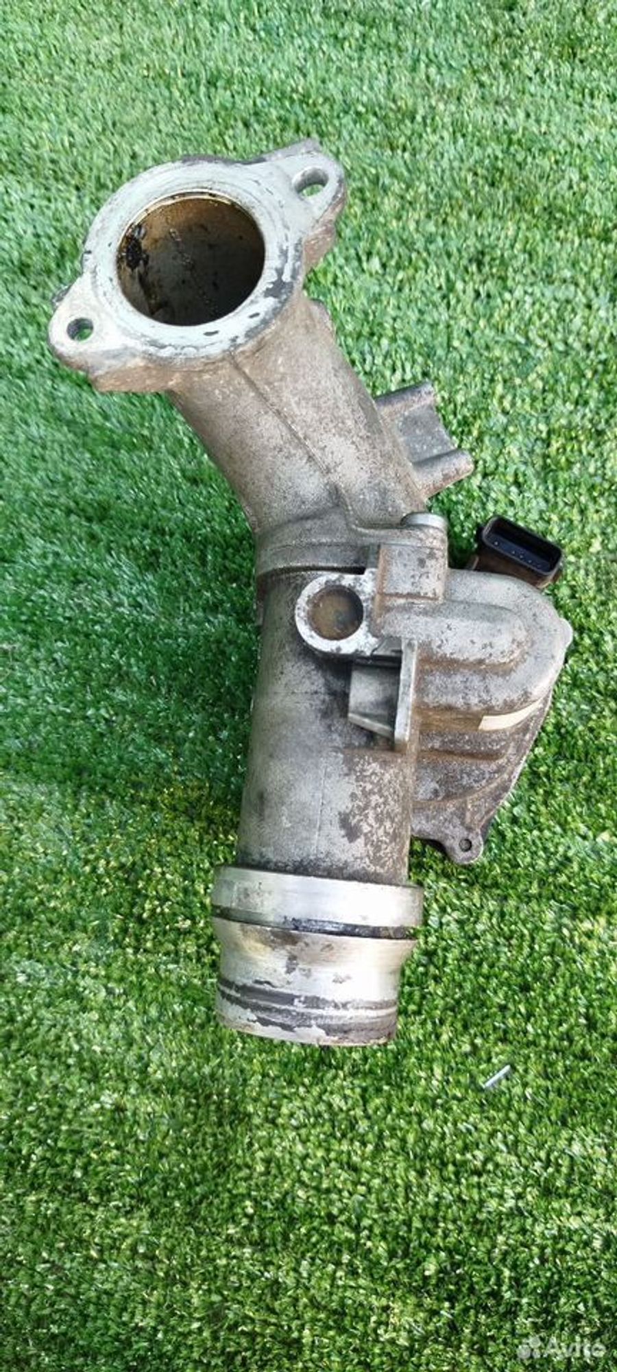 https://ycs.partsauto.market/partsauto-images/thmbs/2083c2a62fd034e59038f15de4c6b061/3bd88e3d5339b26c137085a93d4ccc1b/bd6810584fbee156bab7f46ee794f52e.jpg