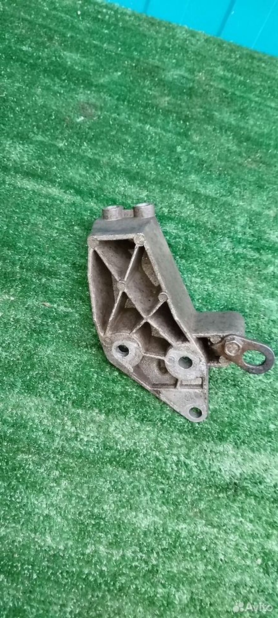 https://ycs.partsauto.market/partsauto-images/thmbs/2083c2a62fd034e59038f15de4c6b061/402c163b6d10a3138bcfacc60a55ba42/927daa29c76b7188d106316cebf4ef62.jpg