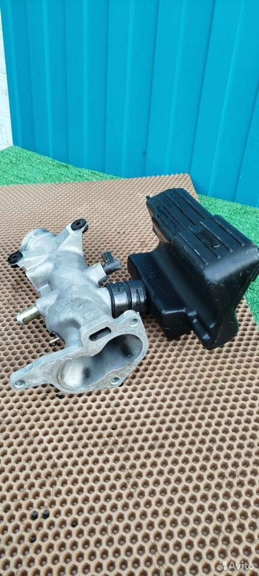 https://ycs.partsauto.market/partsauto-images/thmbs/2083c2a62fd034e59038f15de4c6b061/4bd27be074d1974ff540f02734e74441/8b515f975e1b82b26f9f37d3c6cbf424.jpg