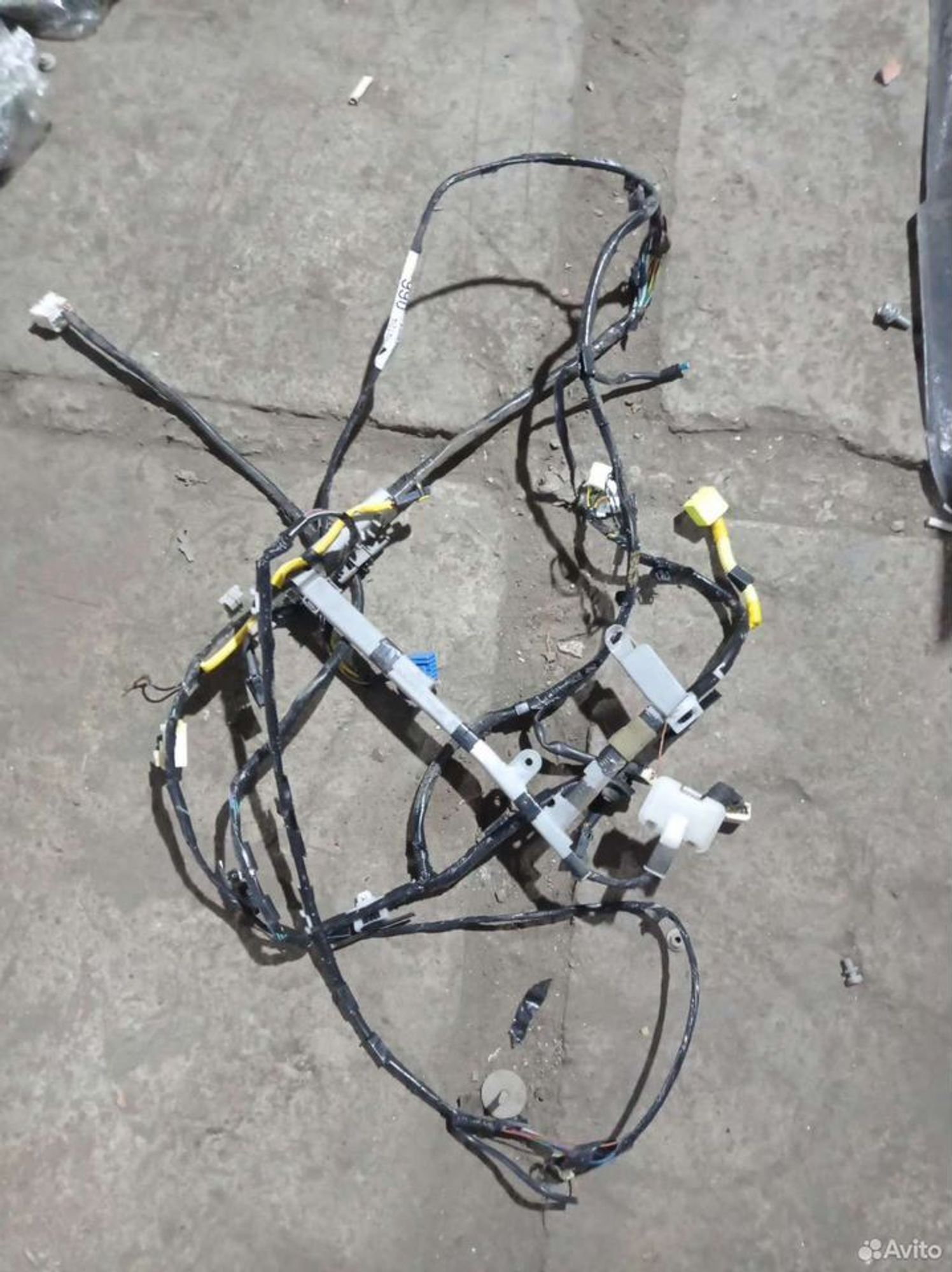 https://ycs.partsauto.market/partsauto-images/thmbs/2083c2a62fd034e59038f15de4c6b061/5a4d43772380233f271b35112530d894/ae392a61f1e27e8b32f03a130e4b62df.jpg