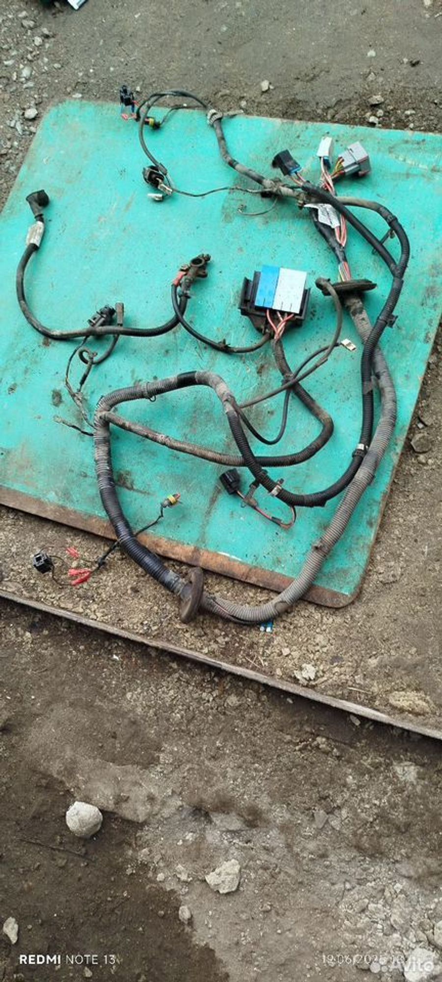 https://ycs.partsauto.market/partsauto-images/thmbs/2083c2a62fd034e59038f15de4c6b061/5c568a253fb2c256f31be795d800f91e/a81e3462170d52667e7b83604b2cc249.jpg