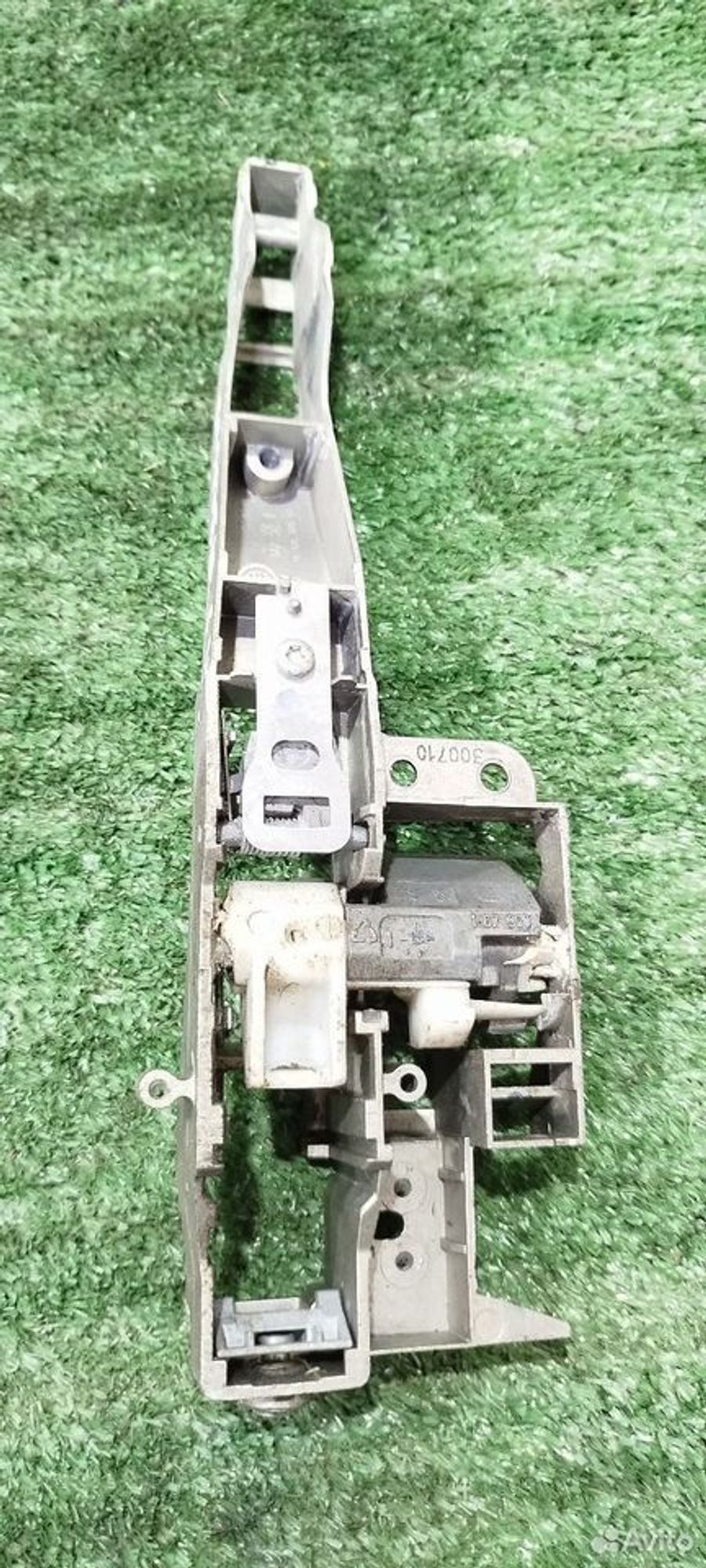 https://ycs.partsauto.market/partsauto-images/thmbs/2083c2a62fd034e59038f15de4c6b061/5f4639e04791dd76721c3fbd2029ab46/e0e61cbb472b465f151ecf777543c31f.jpg