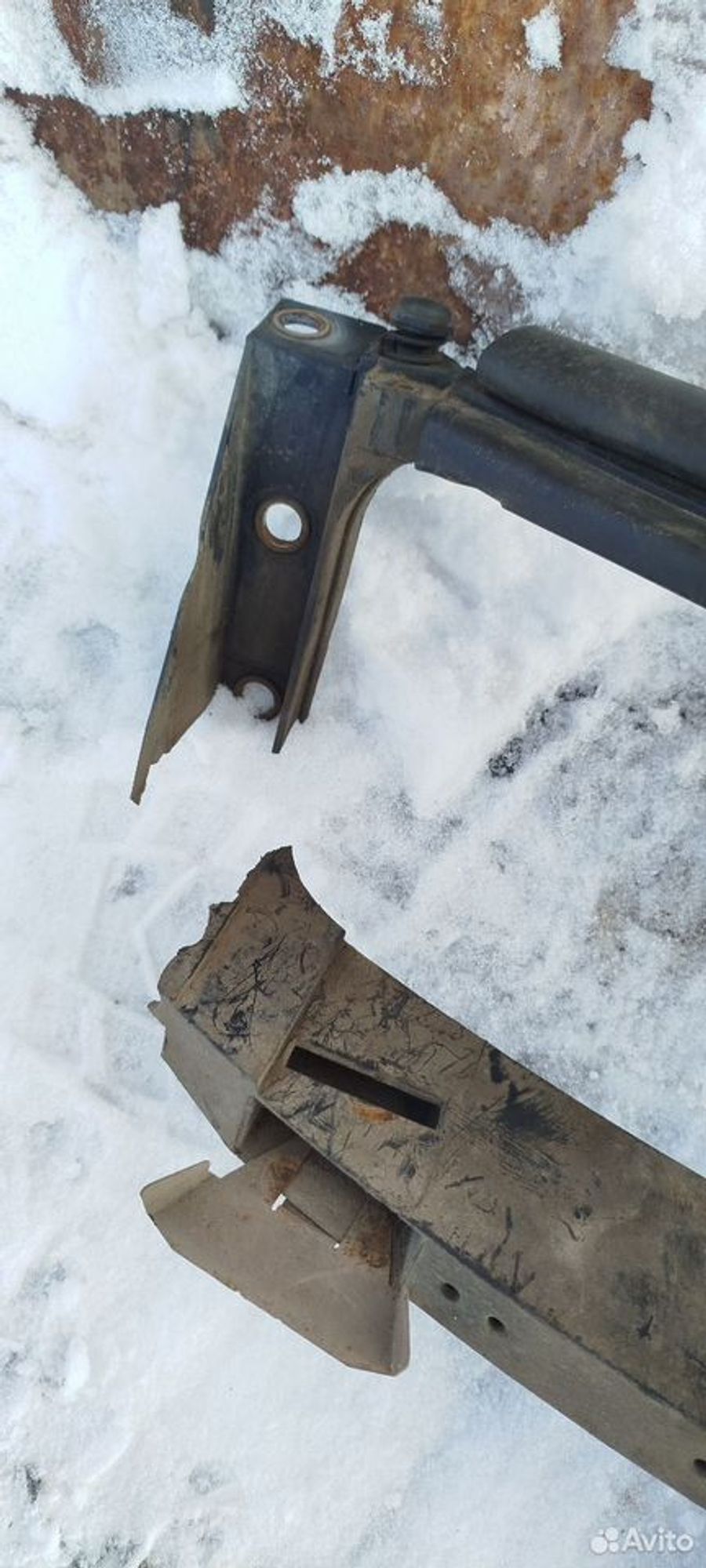 https://ycs.partsauto.market/partsauto-images/thmbs/2083c2a62fd034e59038f15de4c6b061/62c380de7e0302c40c2afacd244a8890/7aab11023c89d3e3ce7037ee2c597a78.jpg
