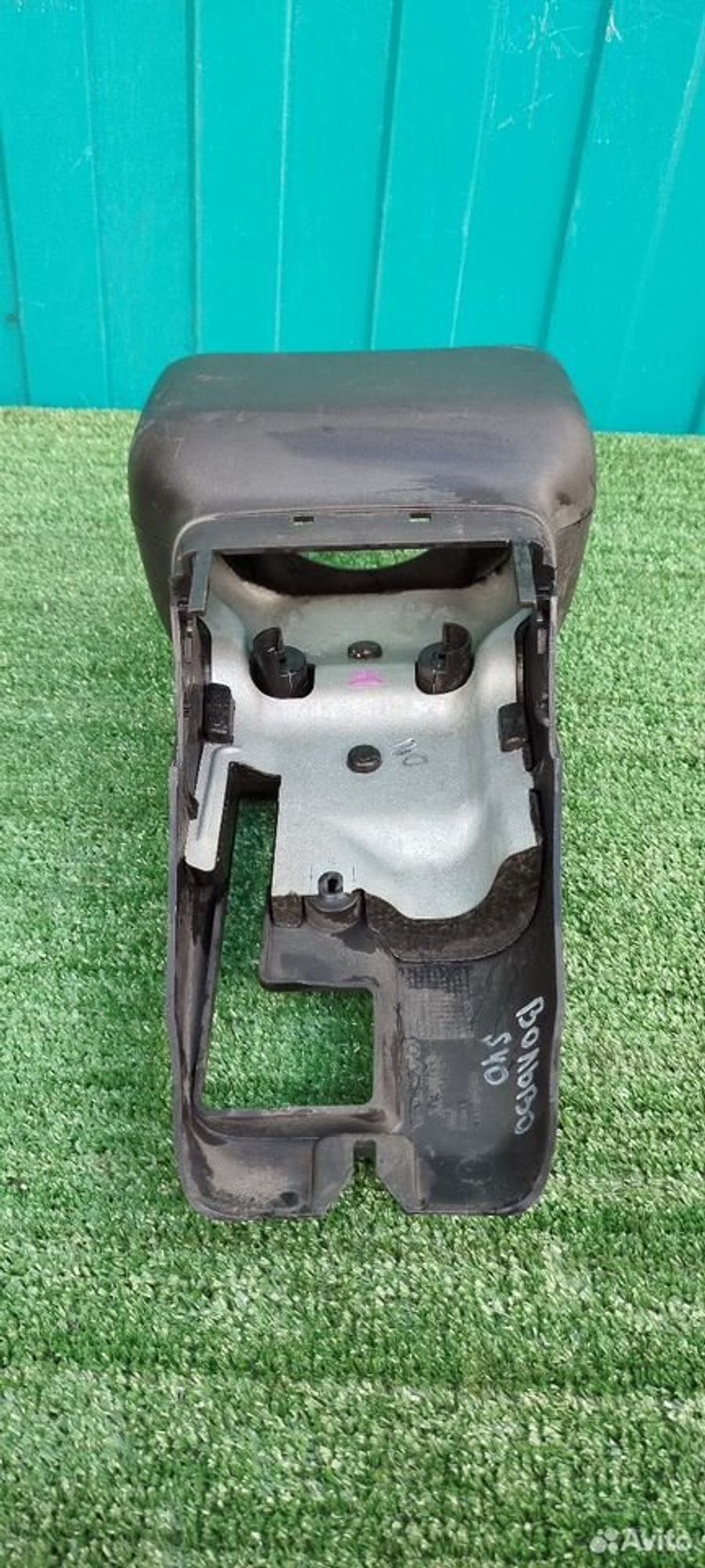 https://ycs.partsauto.market/partsauto-images/thmbs/2083c2a62fd034e59038f15de4c6b061/649037371637e50498e4f3ce9696d50b/b2cb3e34c969d2a9c352ff10e600963d.jpg