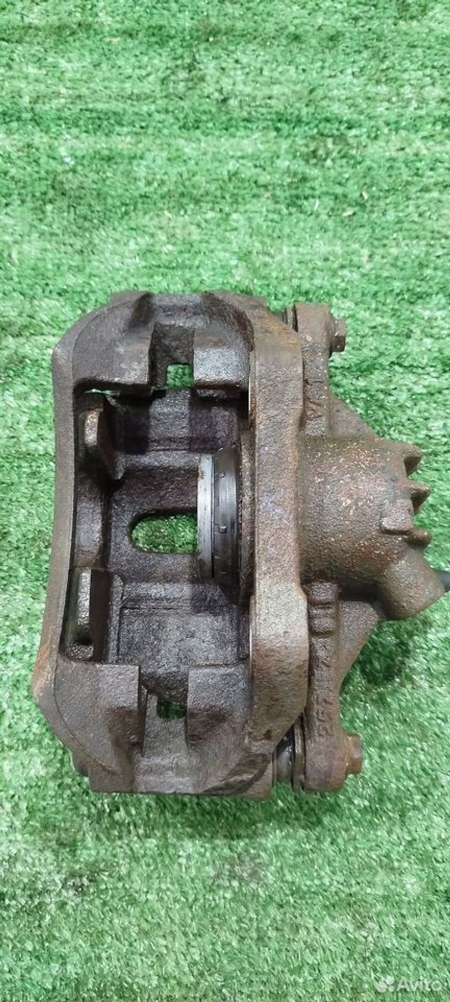 https://ycs.partsauto.market/partsauto-images/thmbs/2083c2a62fd034e59038f15de4c6b061/6915f35d9a18f323fd6535612a2262ad/e81b9452283455d4dcb721c8216c7c77.jpg