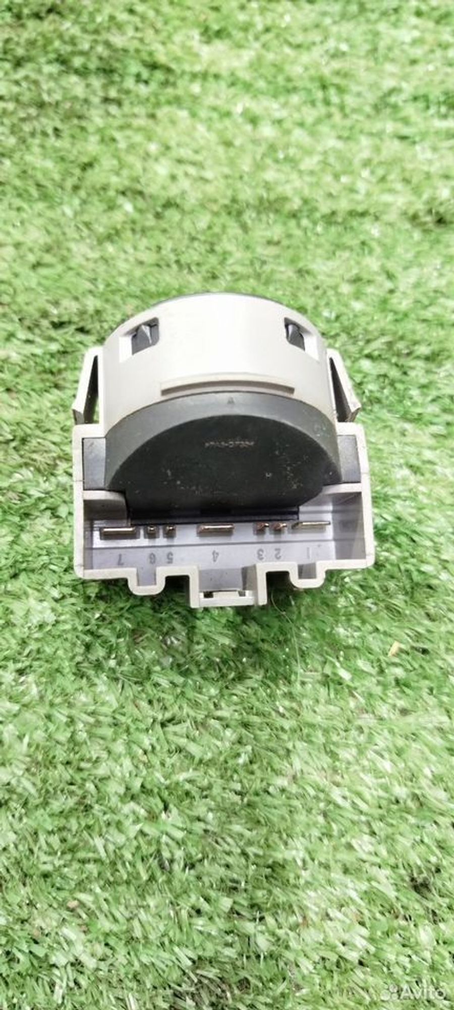 https://ycs.partsauto.market/partsauto-images/thmbs/2083c2a62fd034e59038f15de4c6b061/70fcc0aa4ff2c939d6ff7bde7b516148/a10f32ce7309648f3c3dac6eb336cf34.jpg