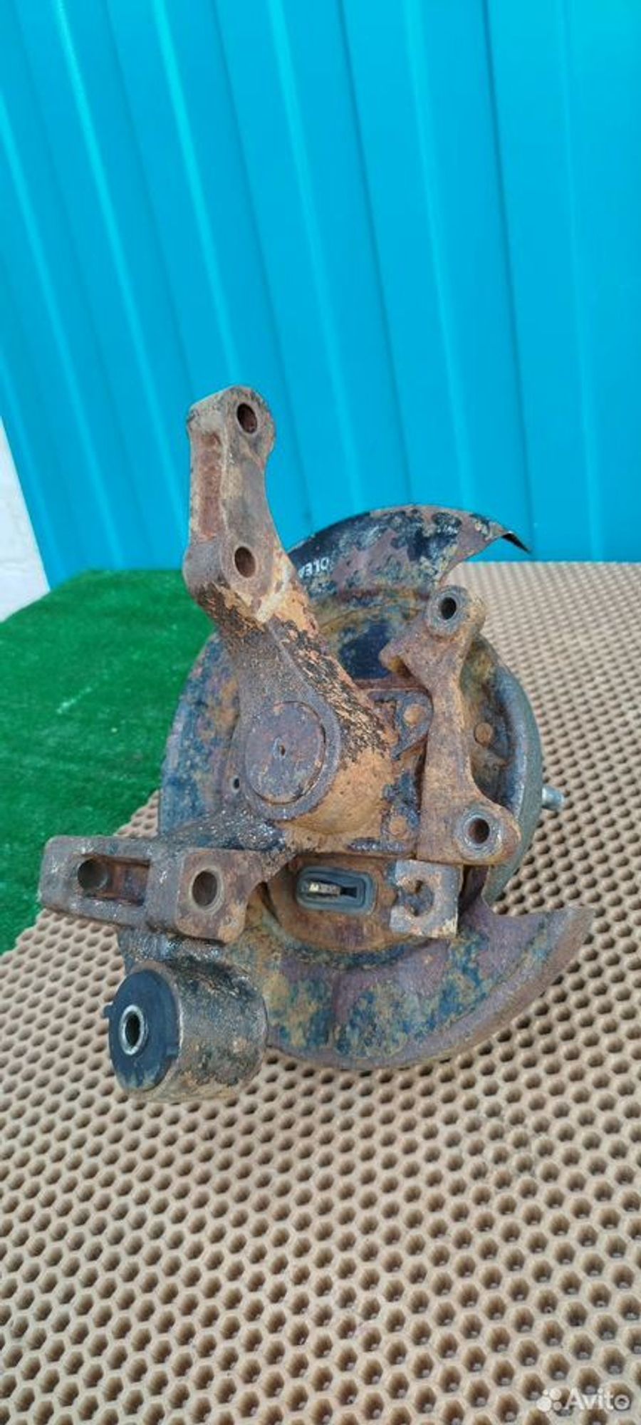 https://ycs.partsauto.market/partsauto-images/thmbs/2083c2a62fd034e59038f15de4c6b061/73bcf6d07fc09a74e1247ea5544614b3/c0c470a12a6419806b4280fb552ef0b2.jpg