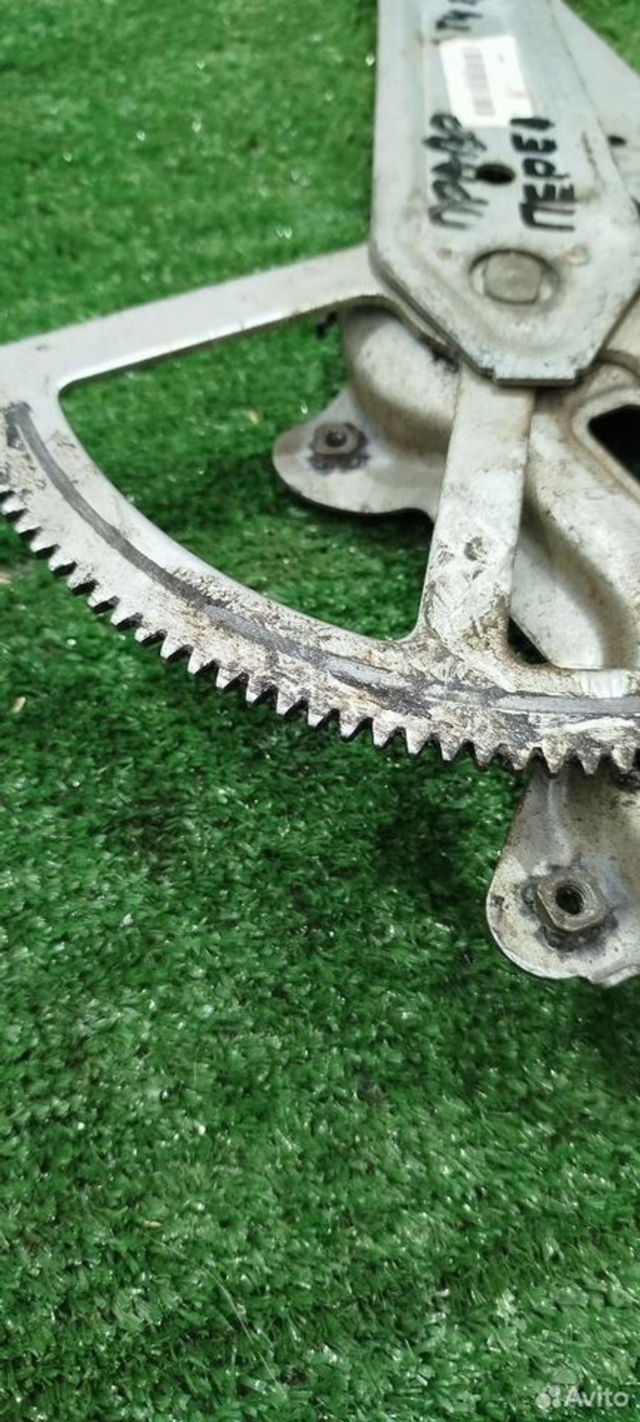 https://ycs.partsauto.market/partsauto-images/thmbs/2083c2a62fd034e59038f15de4c6b061/74cdd76d3138b9a617dc5de41a7f091d/926be8e58ce04c5eafd7da58cb11fbd9.jpg