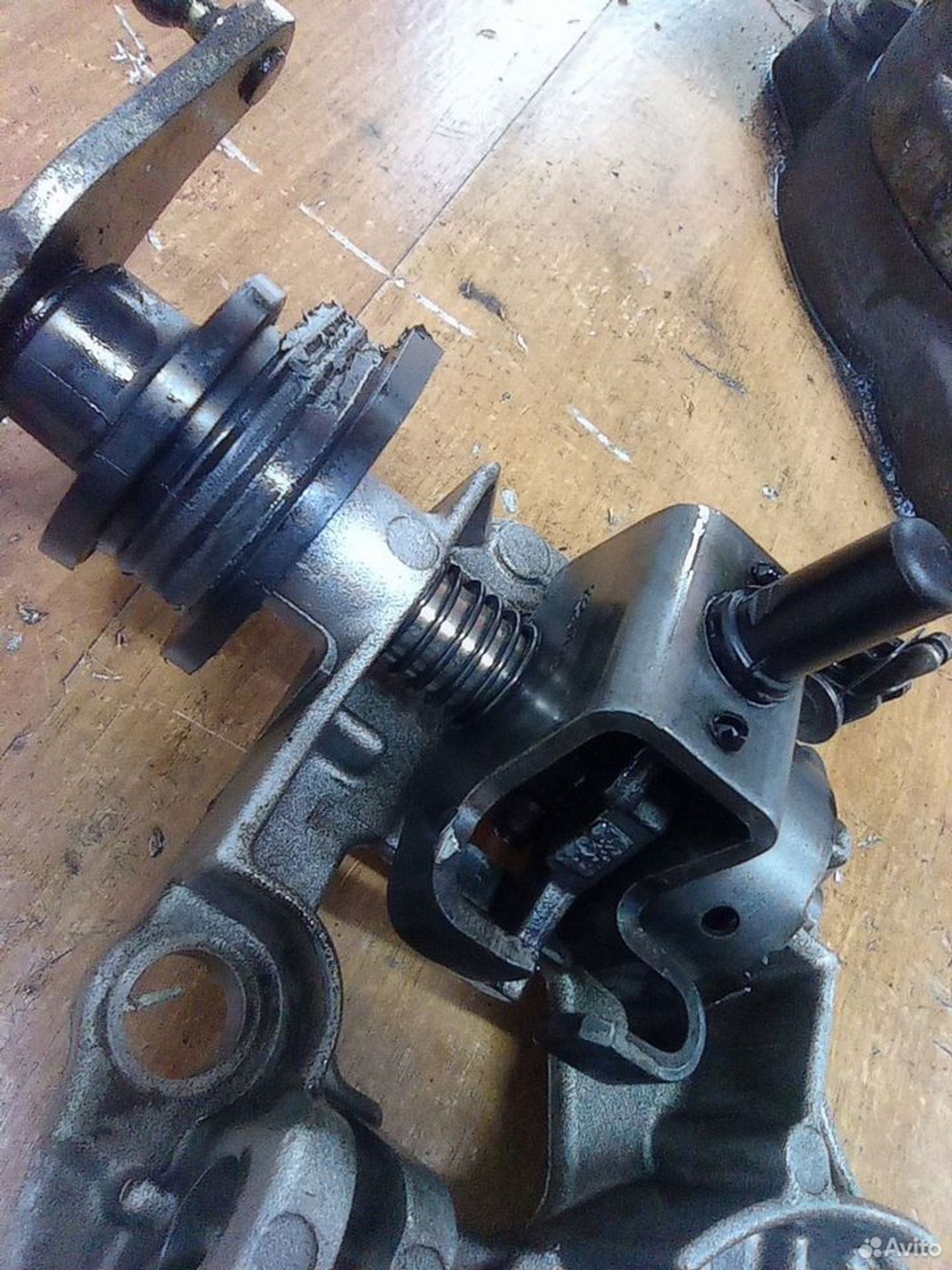 https://ycs.partsauto.market/partsauto-images/thmbs/2083c2a62fd034e59038f15de4c6b061/777c0a1b3dad9a099d5453a8c0e2edc6/202ba9cb3b5507f9c6a1d40547932208.jpg