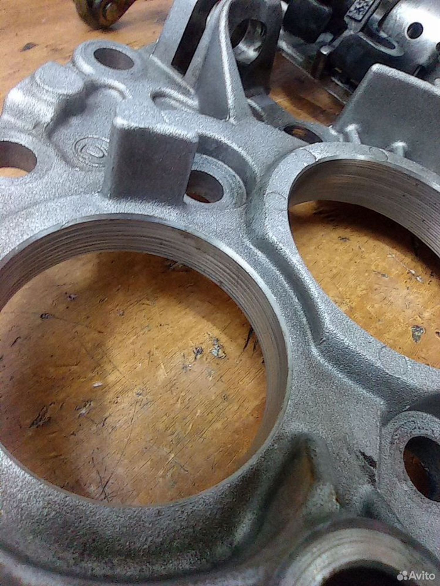 https://ycs.partsauto.market/partsauto-images/thmbs/2083c2a62fd034e59038f15de4c6b061/777c0a1b3dad9a099d5453a8c0e2edc6/59081f4e903909e72eeccdd3470d3db1.jpg