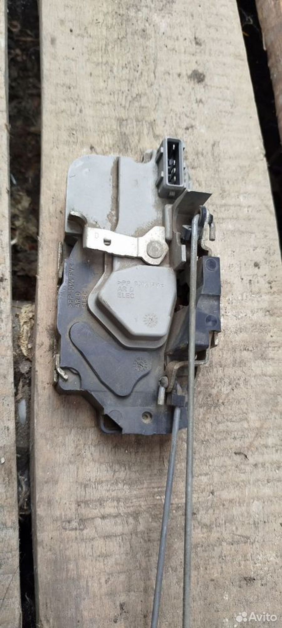 https://ycs.partsauto.market/partsauto-images/thmbs/2083c2a62fd034e59038f15de4c6b061/86c46fc31b0142a4ec96490649f1aad4/a9ab12489fee1bfa0bcb03d67db46cd6.jpg